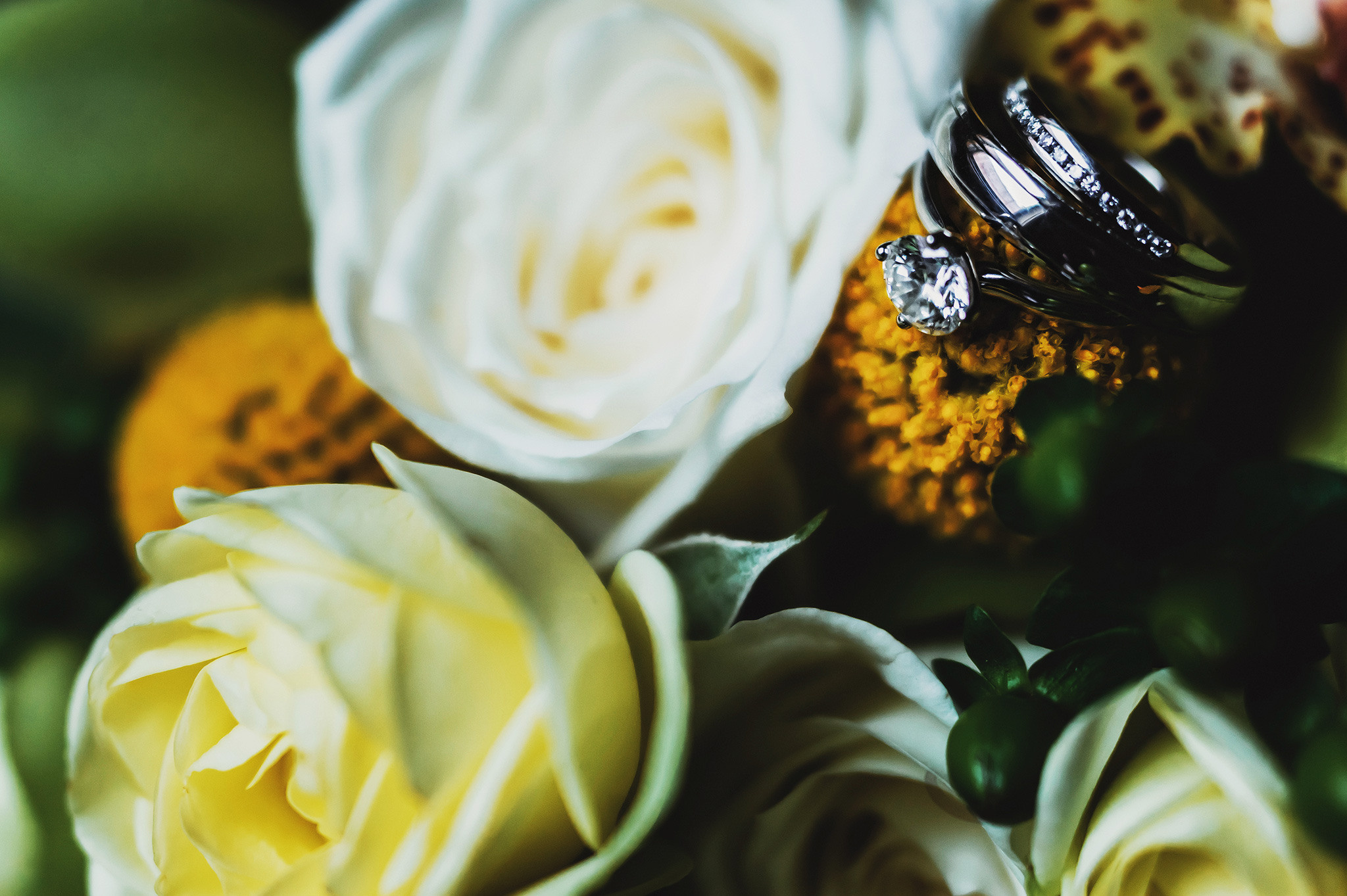 VICTORIA + VICTOR | CLASSY AND ELEGANT WEDDING. HOME