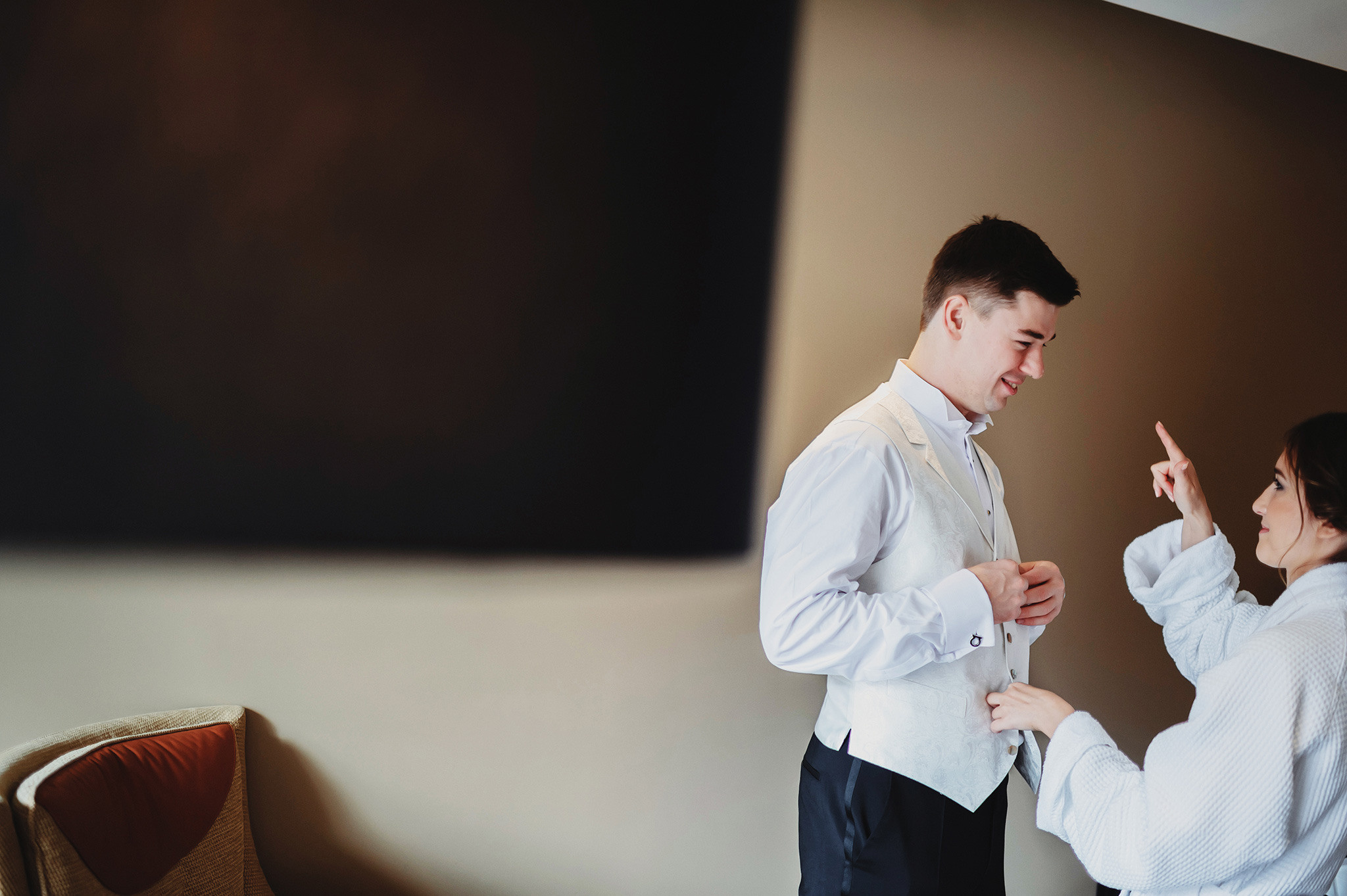 VICTORIA + VICTOR | CLASSY AND ELEGANT WEDDING. HOME