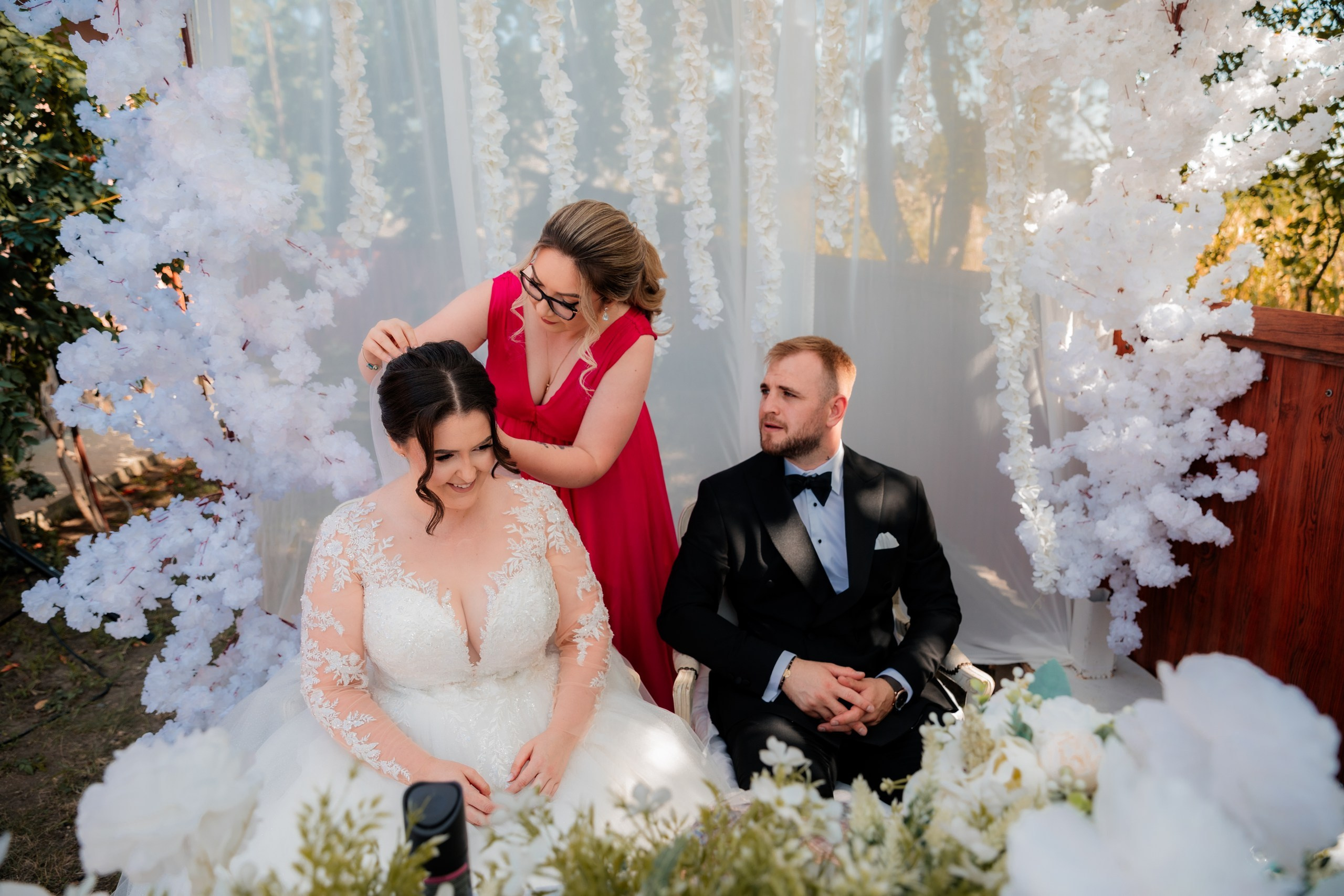 servicii foto. servicii foto Botoșani. servicii foto video Botoșani. fotograf nunta. fotograf evenimente. fotograf nunta Botoșani. Alin chirila. Alin chirila fotograf. Alinofotostudio.- Mire și mireasă – Sergiu & Liliana – ziua nunții, 2024  - Emoții în ziua nunții – Sergiu și Liliana  - Dansul mirilor – fotografie artistică nuntă 2024  - Sedinta foto romantică în natură – Sergiu & Liliana  - Rochia de mireasă și detalii de nuntă elegante