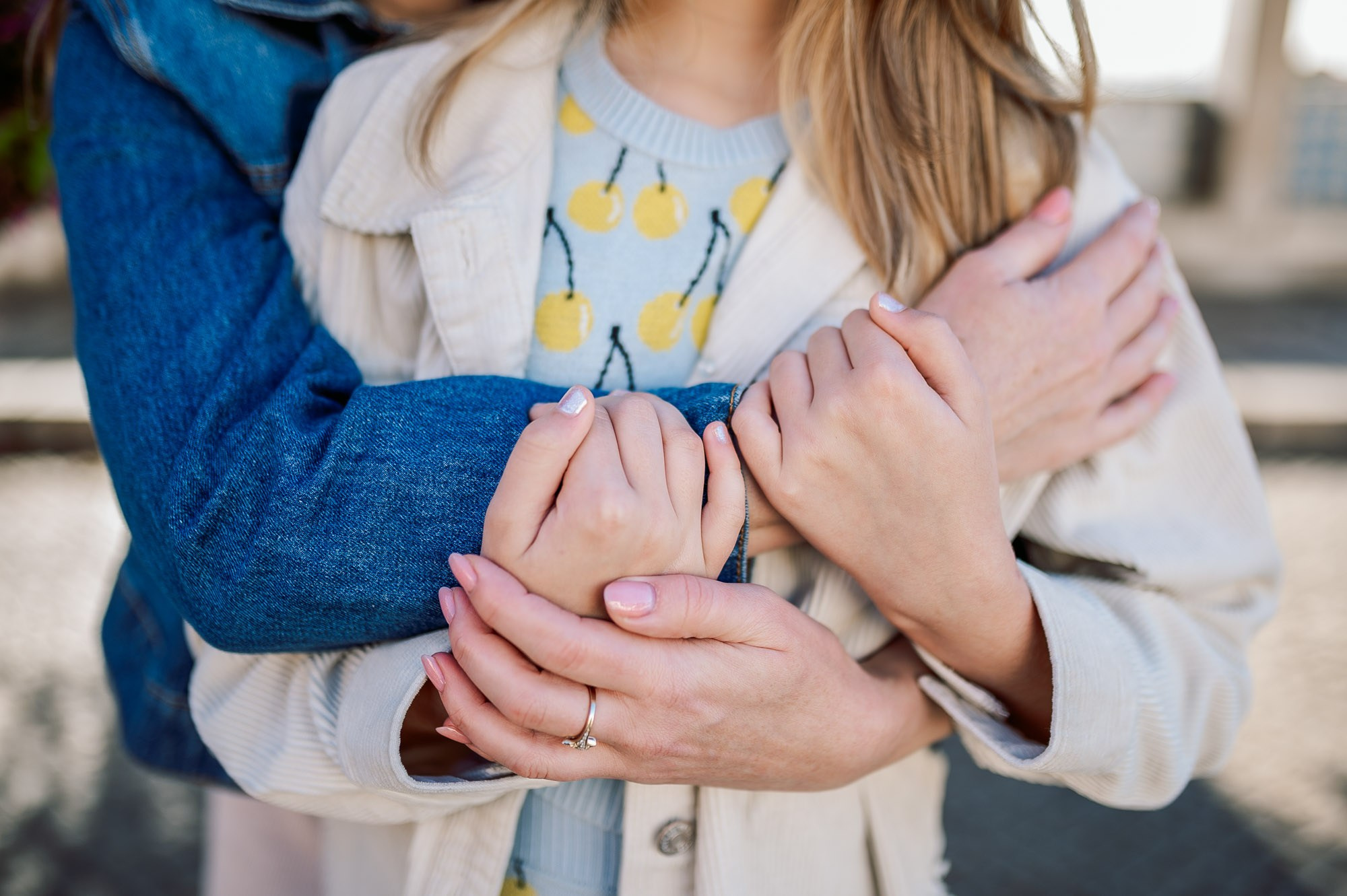 photoshoot in Alfama, Lisbon, фотосессия в Алфаме, Photo shoot for mum and daughter