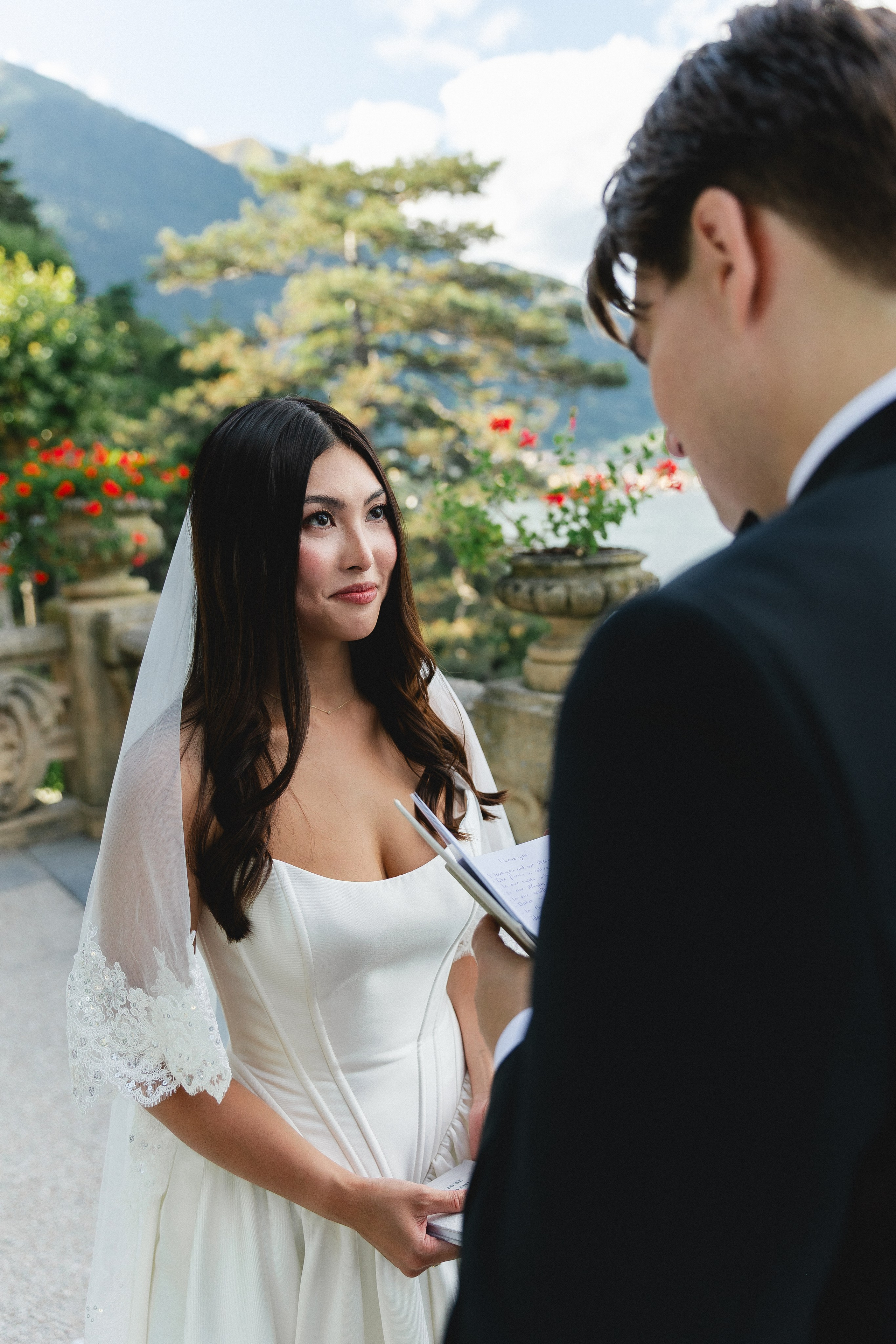 Lily & Zach, Villa del Balbianello. Photographer in Italy Anna Linnik