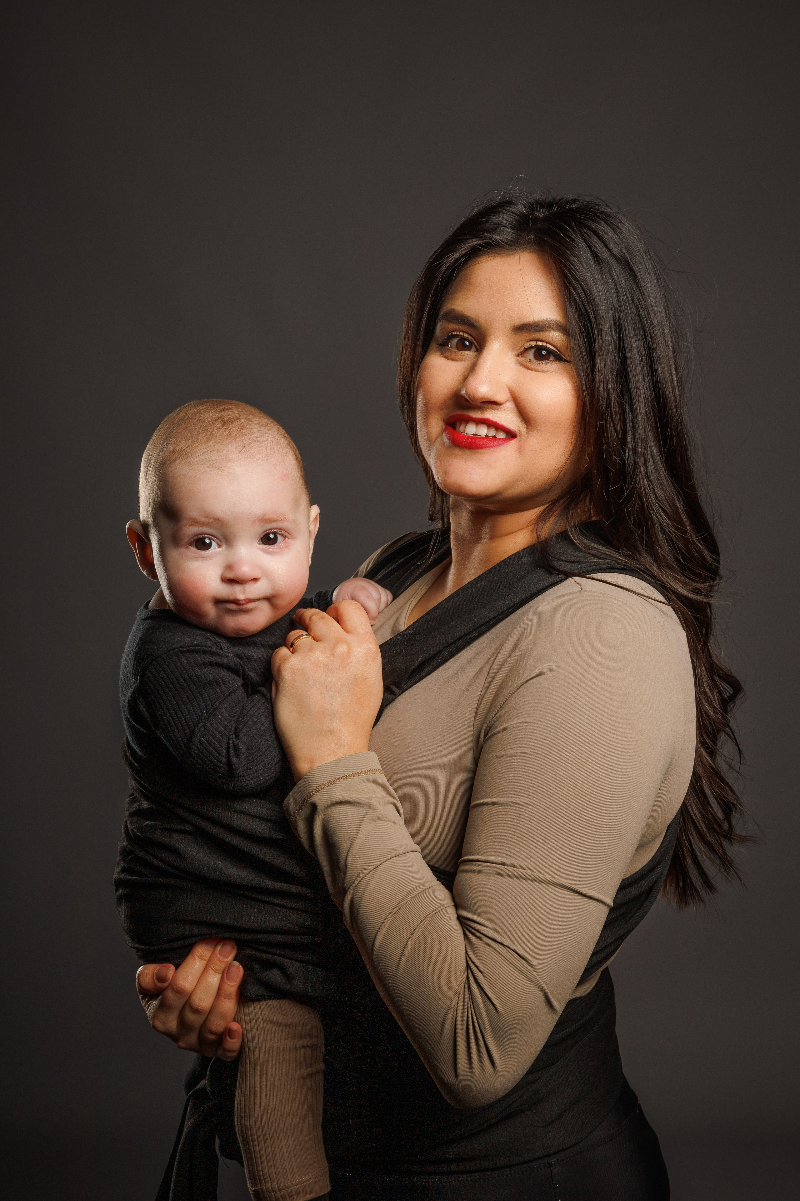 ValStudio. Https://valphoto.wfolio.pro/