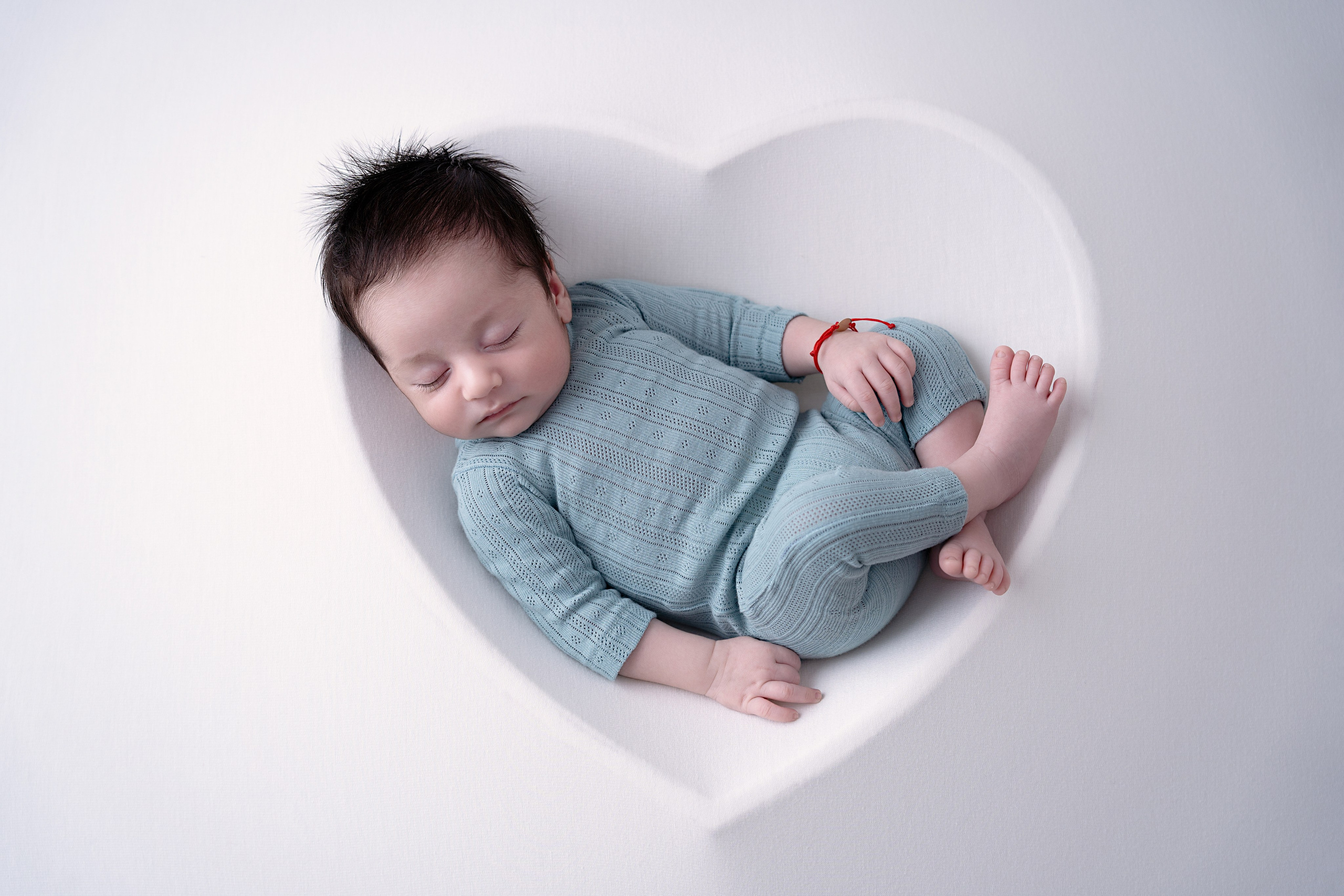 Newborn. Fotograf maternitate, nou-născuți și familie în Cluj-Napoca | Roxana Rusu