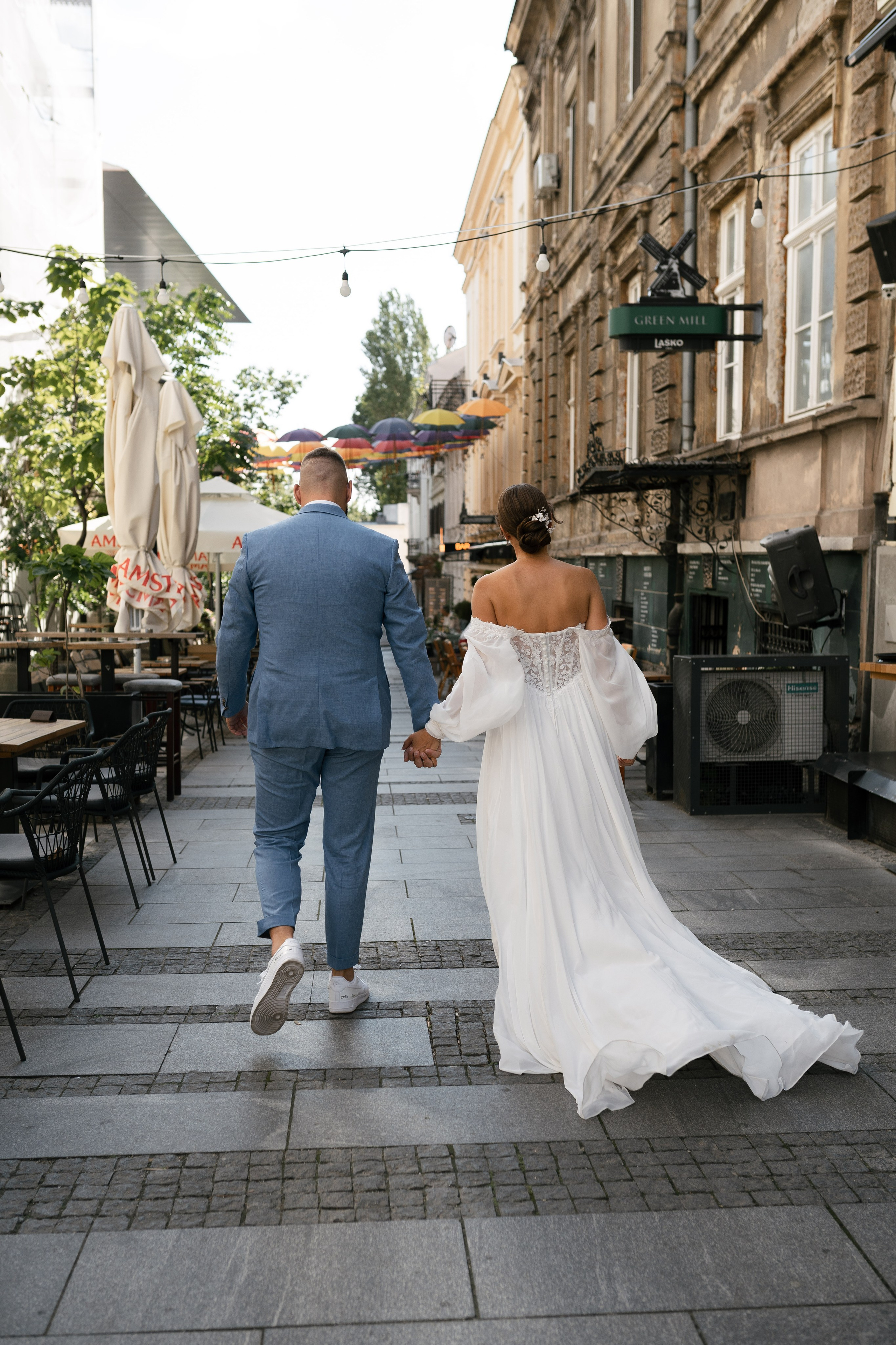 M&D|Between City Lights and Hidden Oasis. Black Sheep Produkcija| Wedding Photography and Wedding Films, based in Kragujevac, Europe / Fotograf i videograf, Kragujevac, Srbija