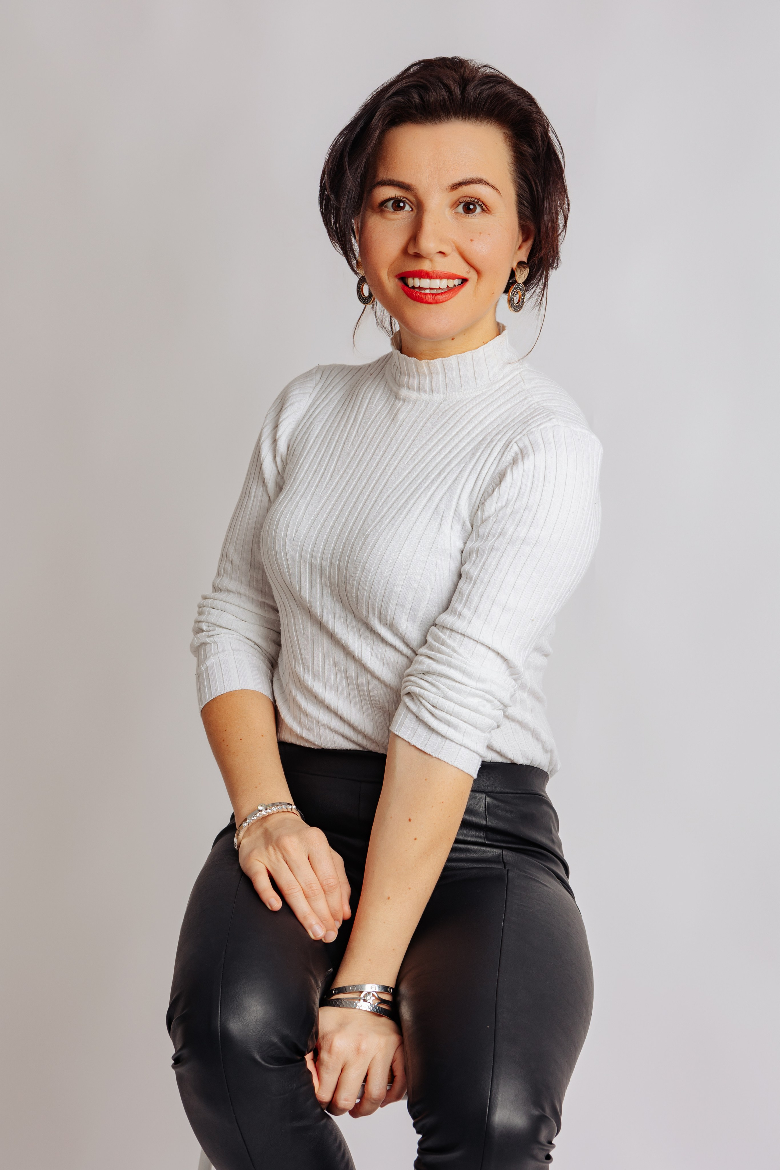 Elena. Cristina Andronache fotograf Brașov fotograf de familie fotograf de nunta Brașov