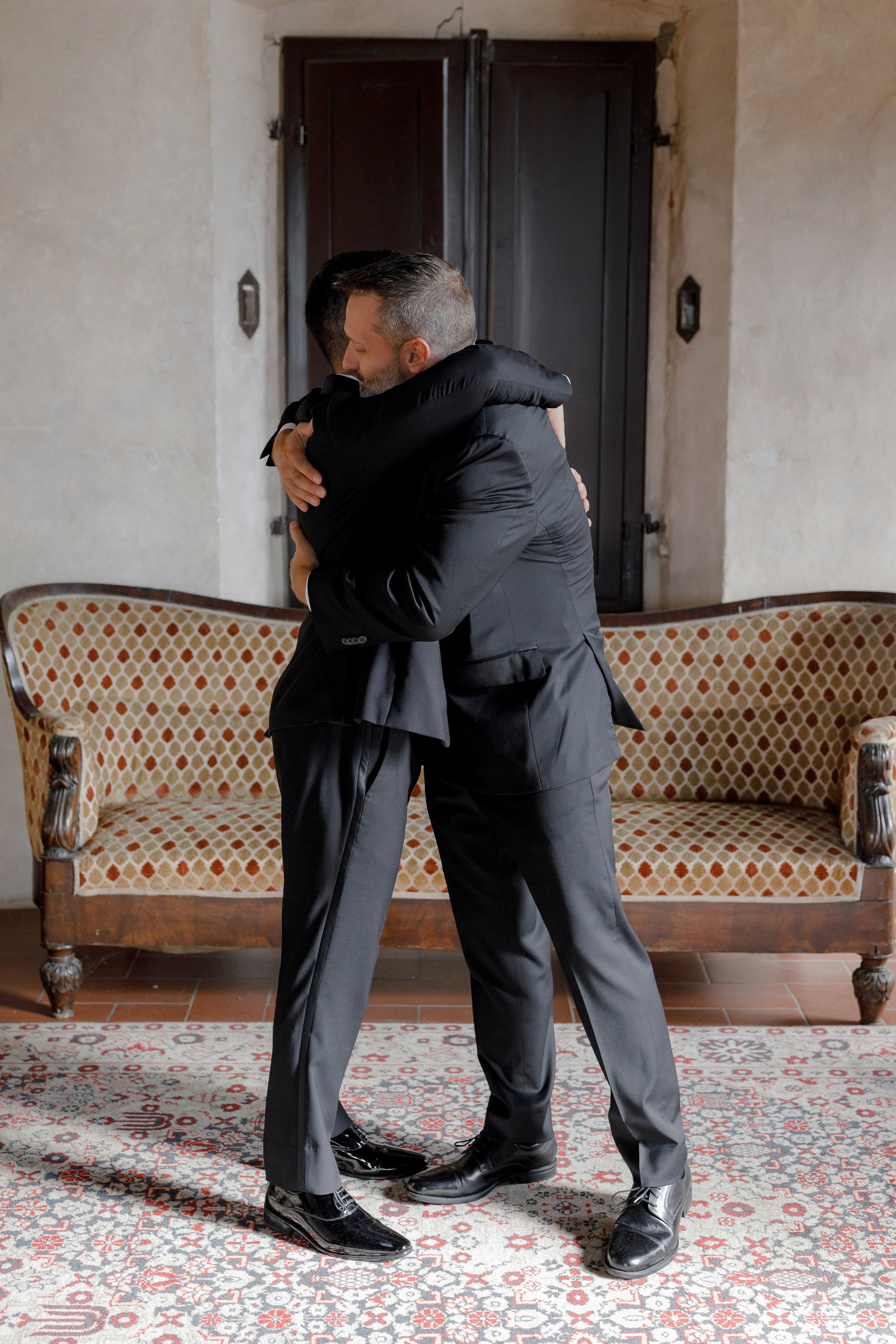 Dom&Ally. Wedding photographer Italy