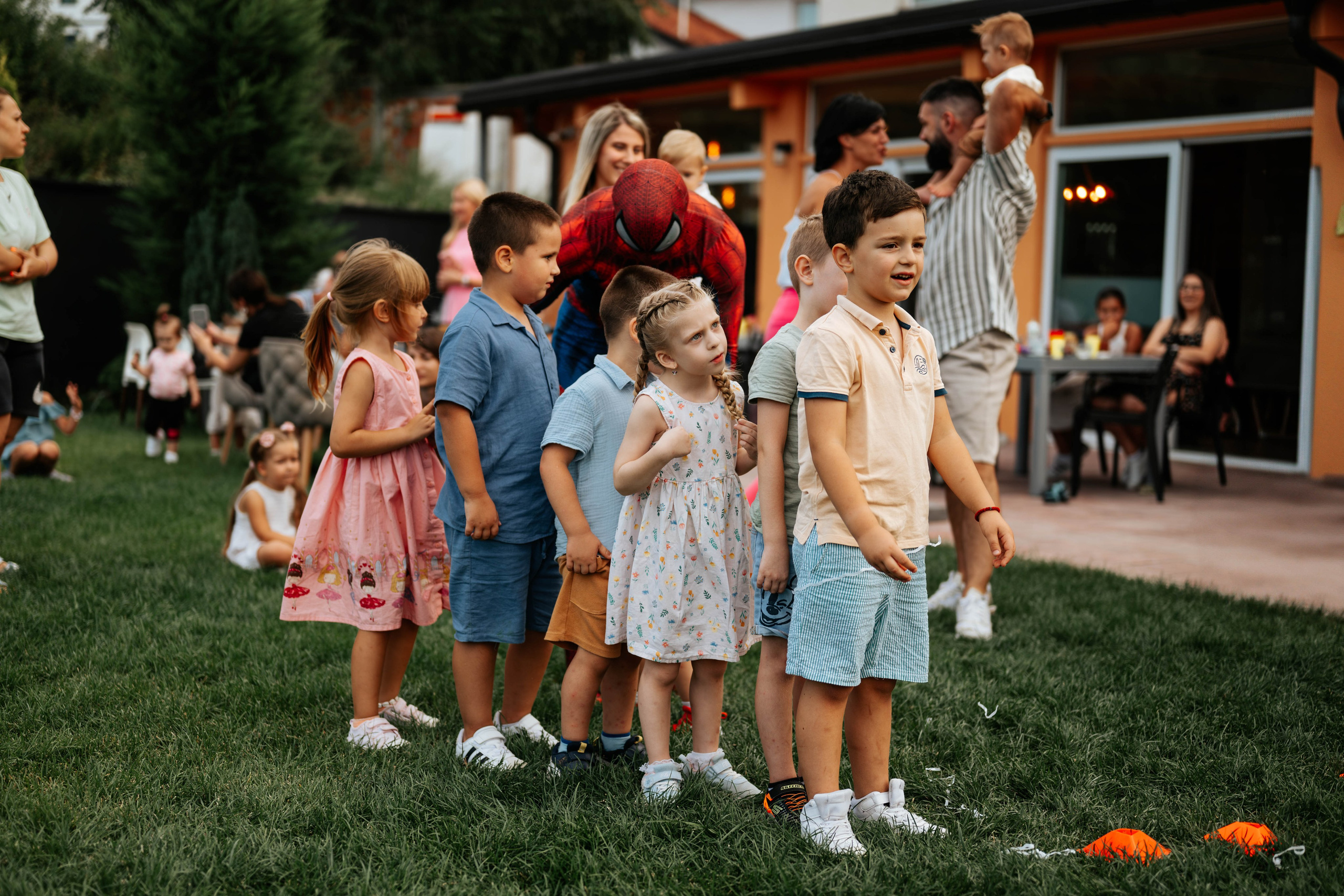 FOTOGRAFISANJE ROĐENDANA. Dečiji i porodični fotograf