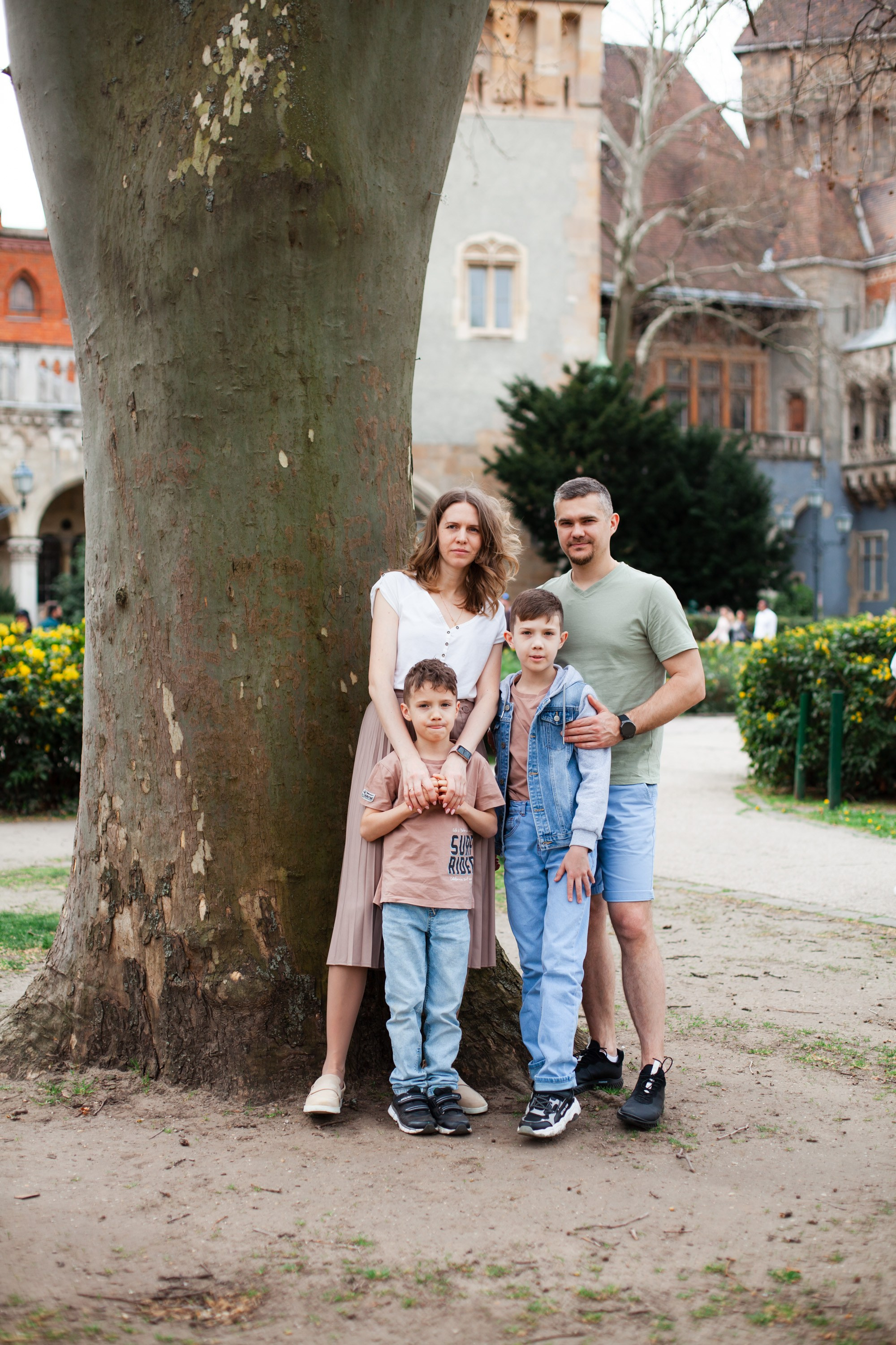 ***. Photographer in Budapest