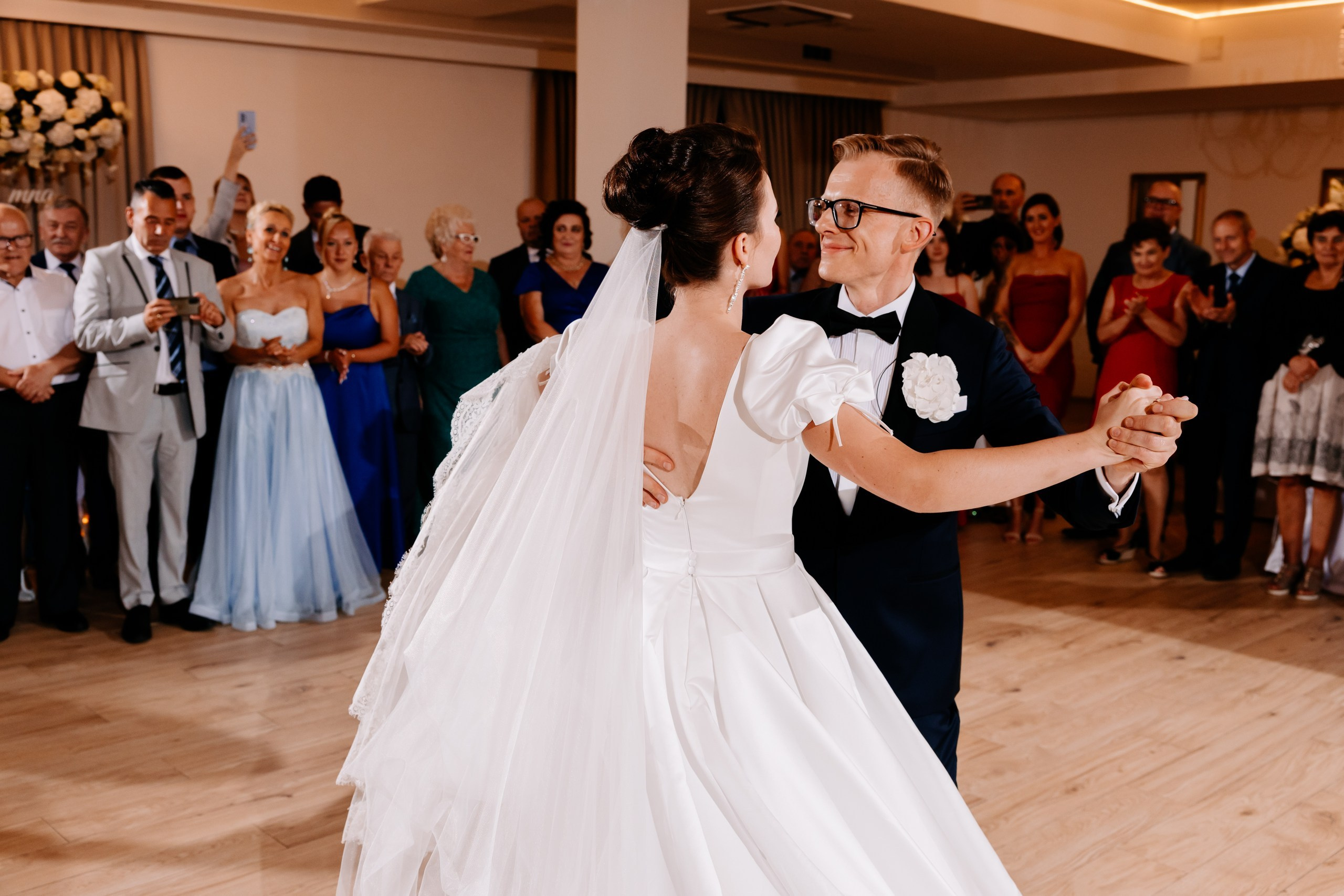 Wiki ♡ Przemek. Fotograf Ślubny Warszawa - Sesje Biznesowe Rodzinne Eventy