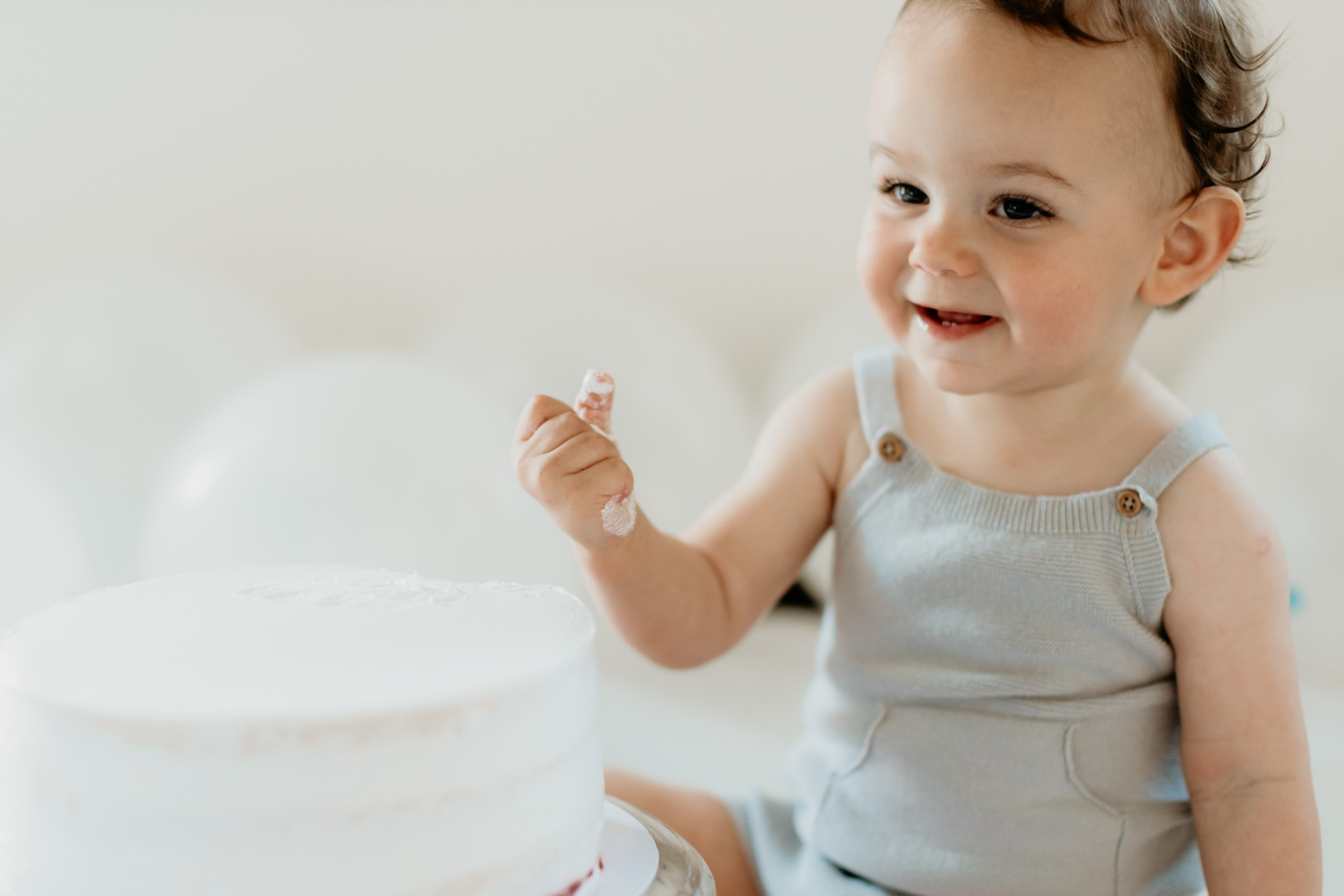 Cake Smash Session. Family and children photographer in Belgrade Milja Ciric