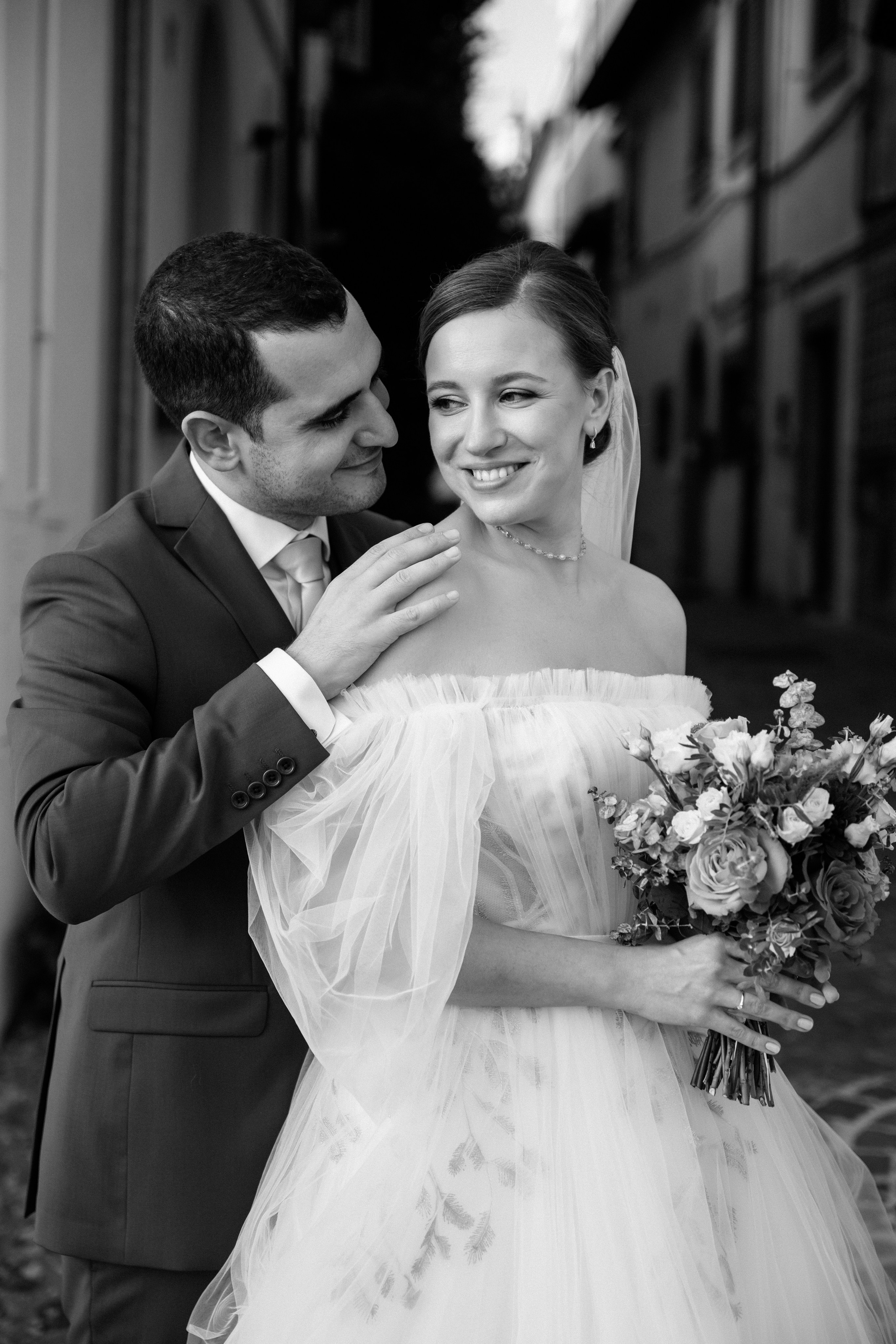 Wedding Photographer in Rome. Wedding Photographer Rome Tuscany Como Sicily Puglia Amalfy Italy- Oksana Savenchuk