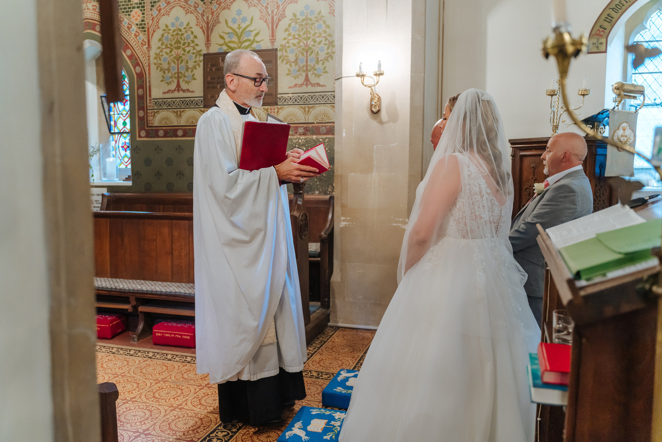 Wedding at Bird Hills Golf Centre. Photographer in England Ekaterina Romanova