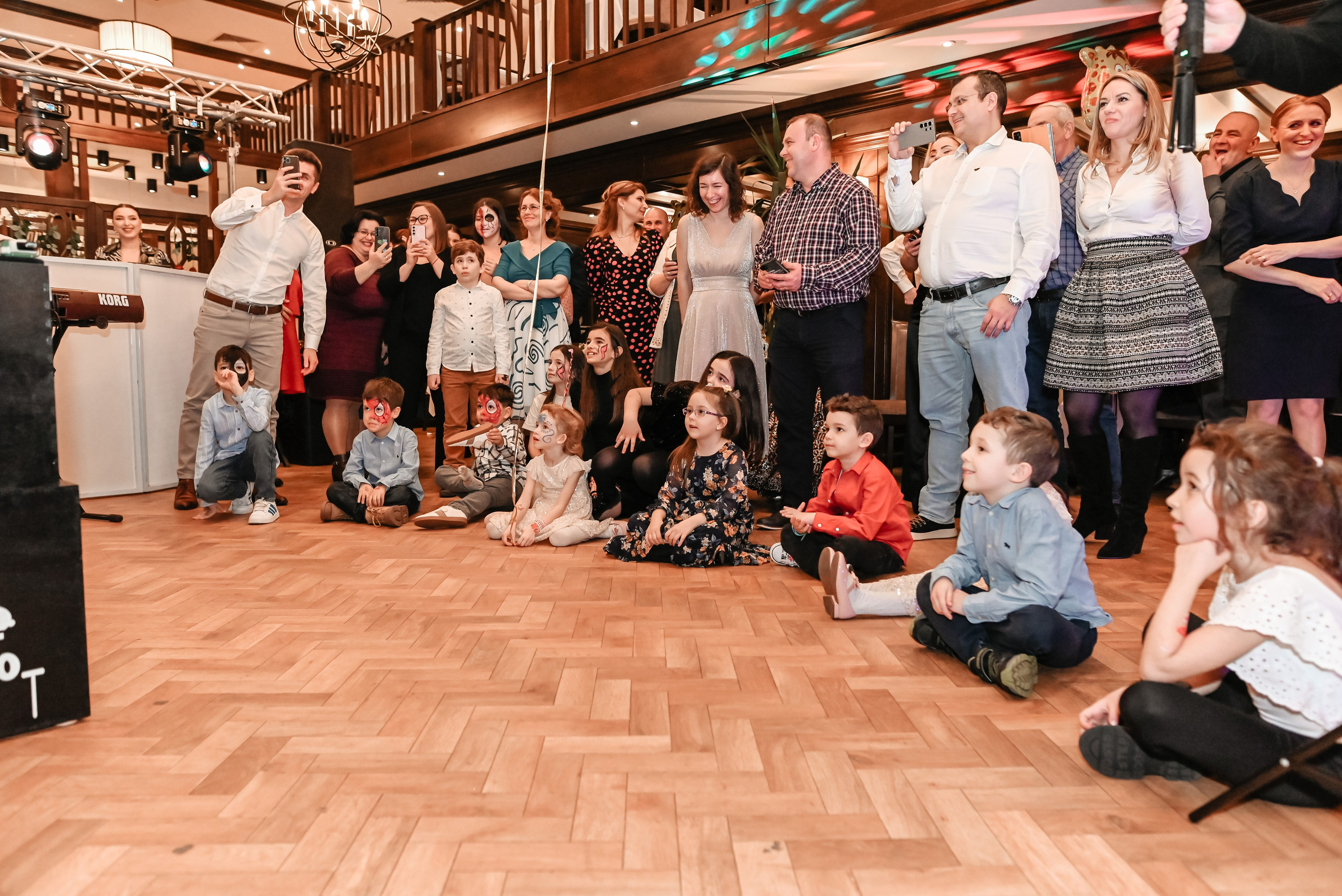 Momente de la petrecerea de botez – bucurie în familie surprinsă de Ana Maria Drăgan 