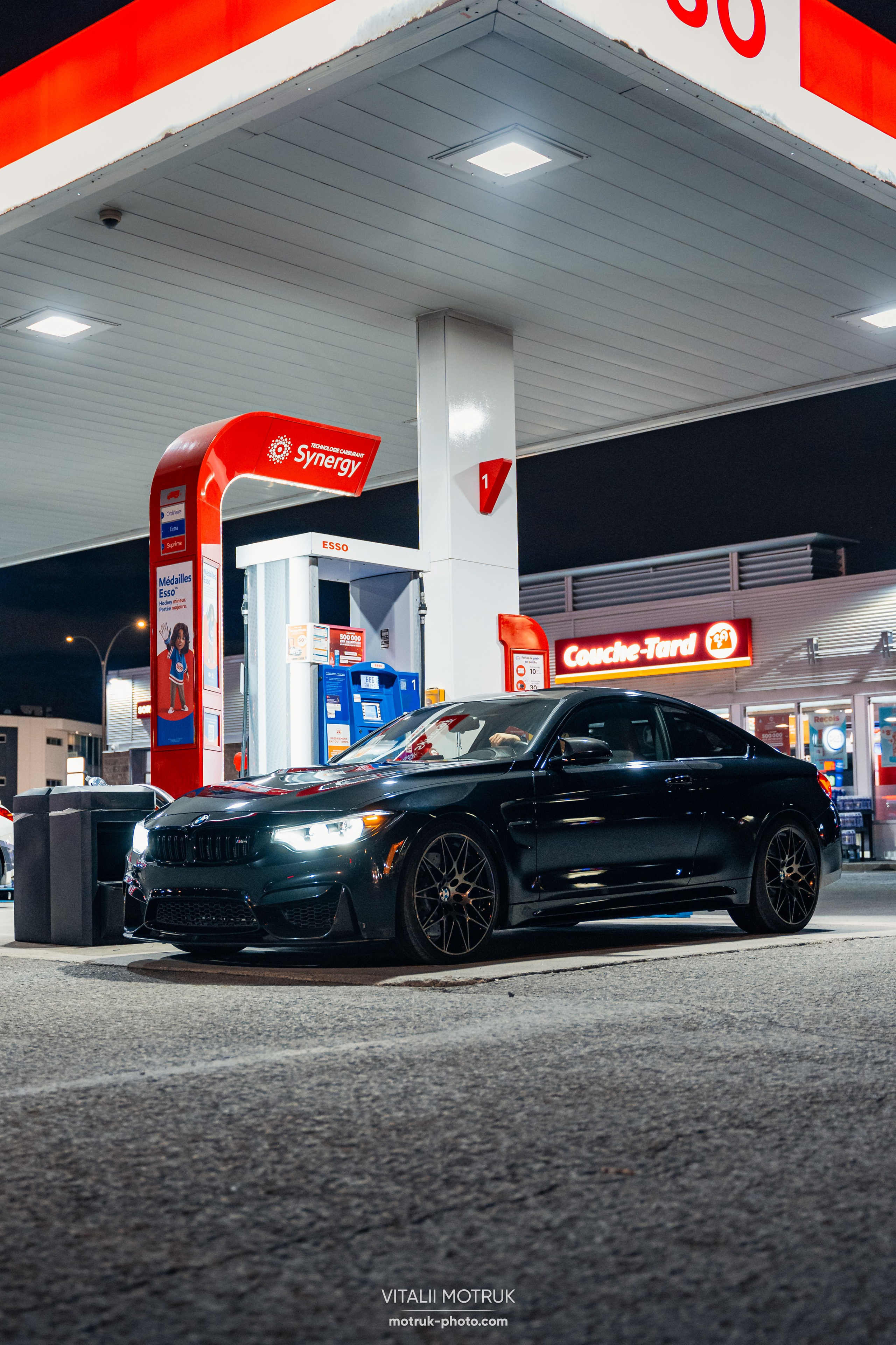 Car meet: 514 bimmers. Photographe de voitures à Paris — Vitalii Motruk