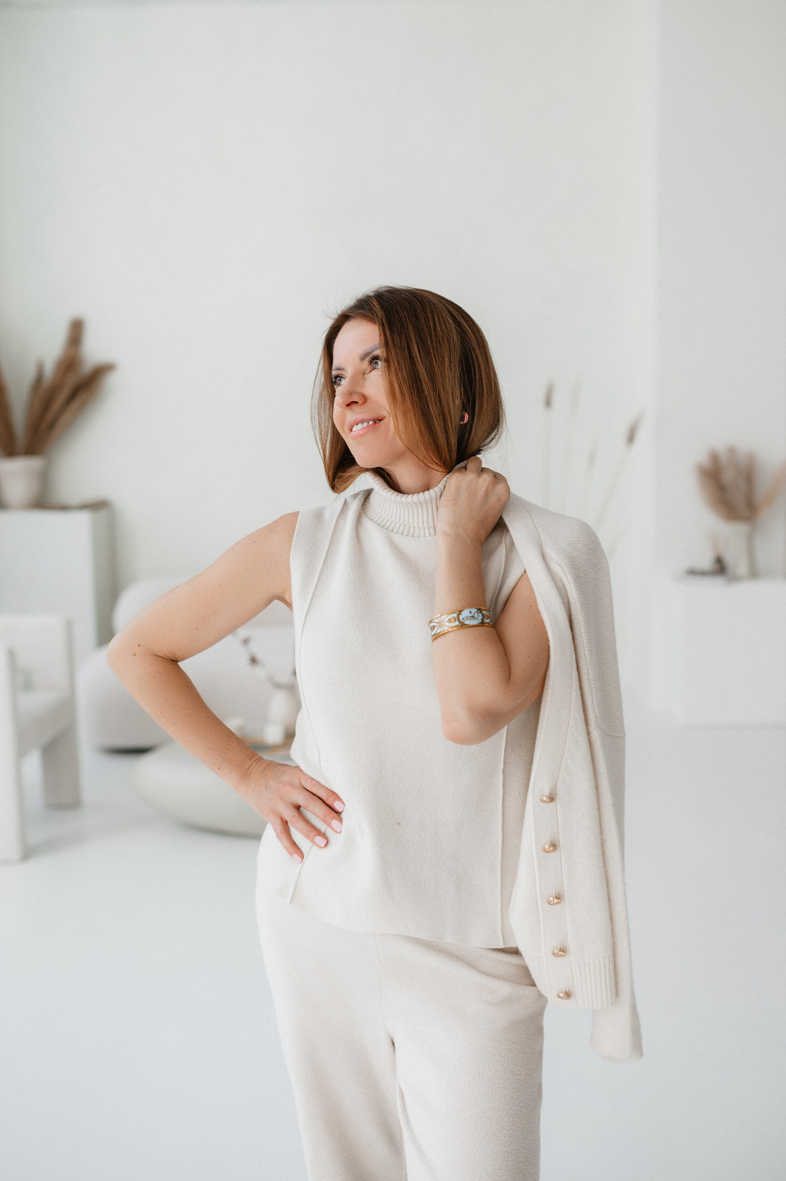 Beauty by Vovk cosmetologist in Prague. ANNA-MARIA PHOTO CONTENT CREATOR — fotograf, estét, umělec a vizuální expert na Instagram v Praze