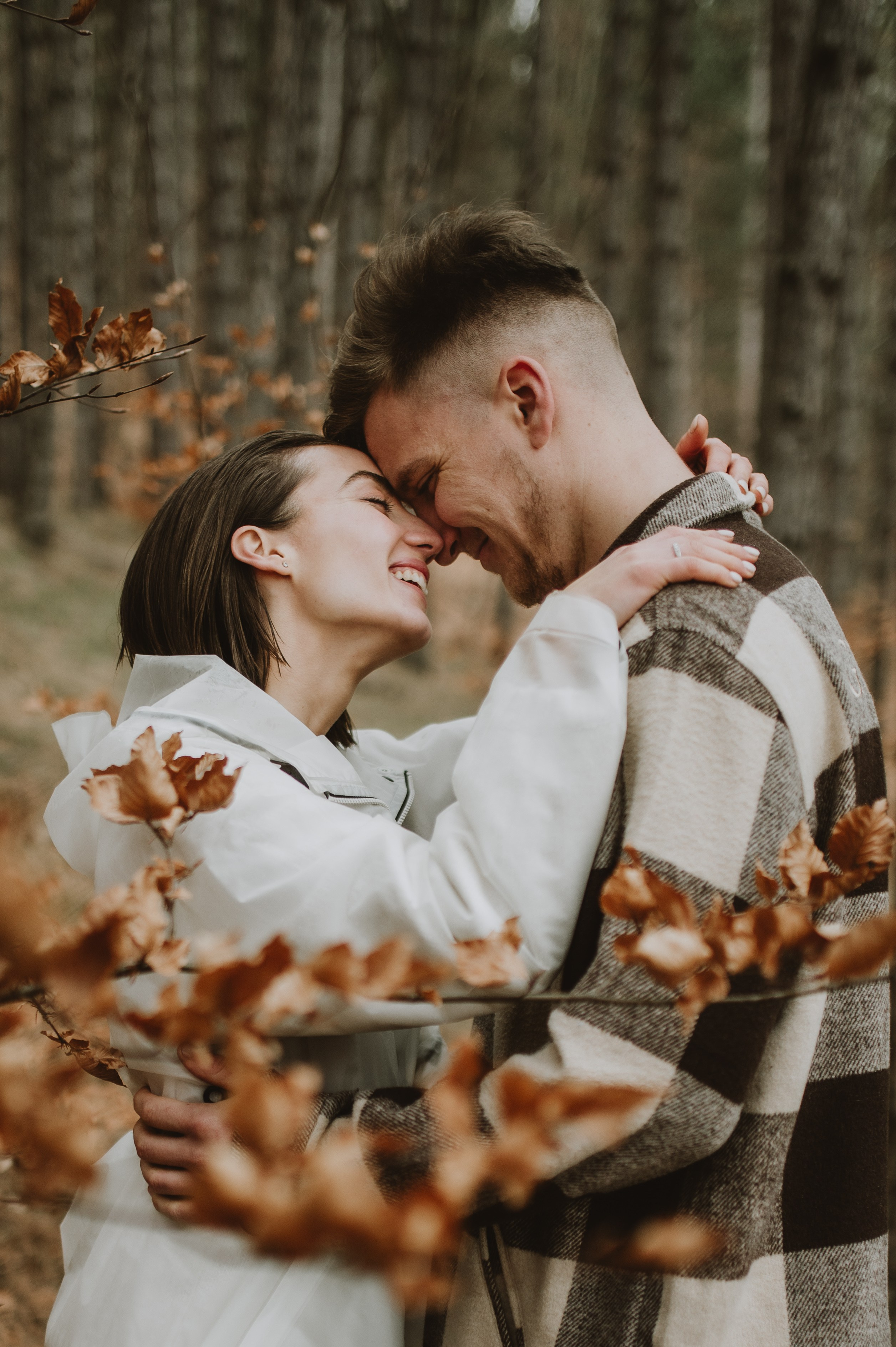 Sedinta foto de cuplu in munti, sedinta save the date pe munte. Proud Vision Weddings | Wedding Photography & Film — Servicii profesionale Foto Video Nunta Iasi