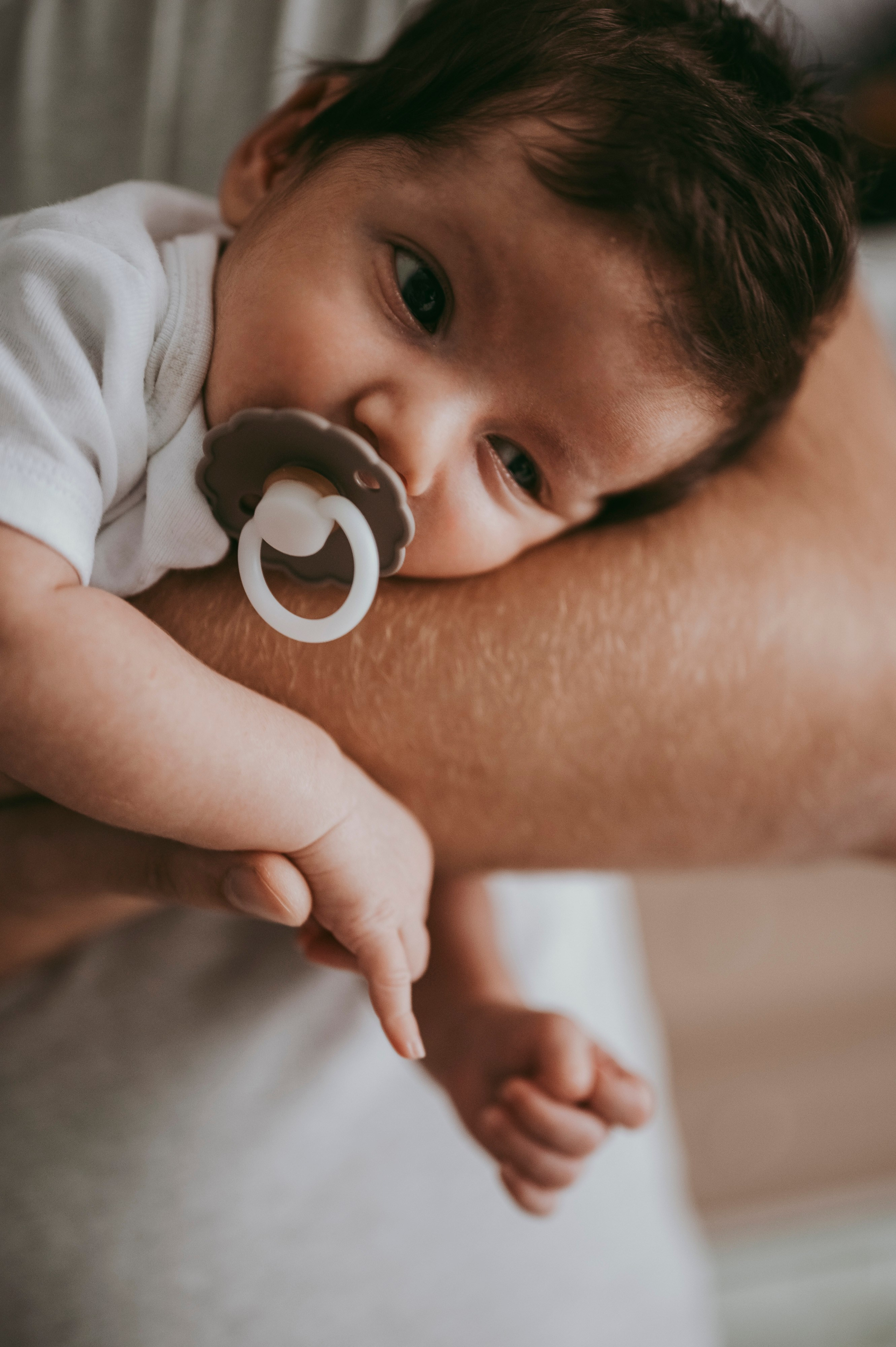 Sonja, Nikola, Lazar i Luka / porodicno fotografisanje kod kuce. Deciji i porodicni fotograf u Beogradu Oksana Skendzic