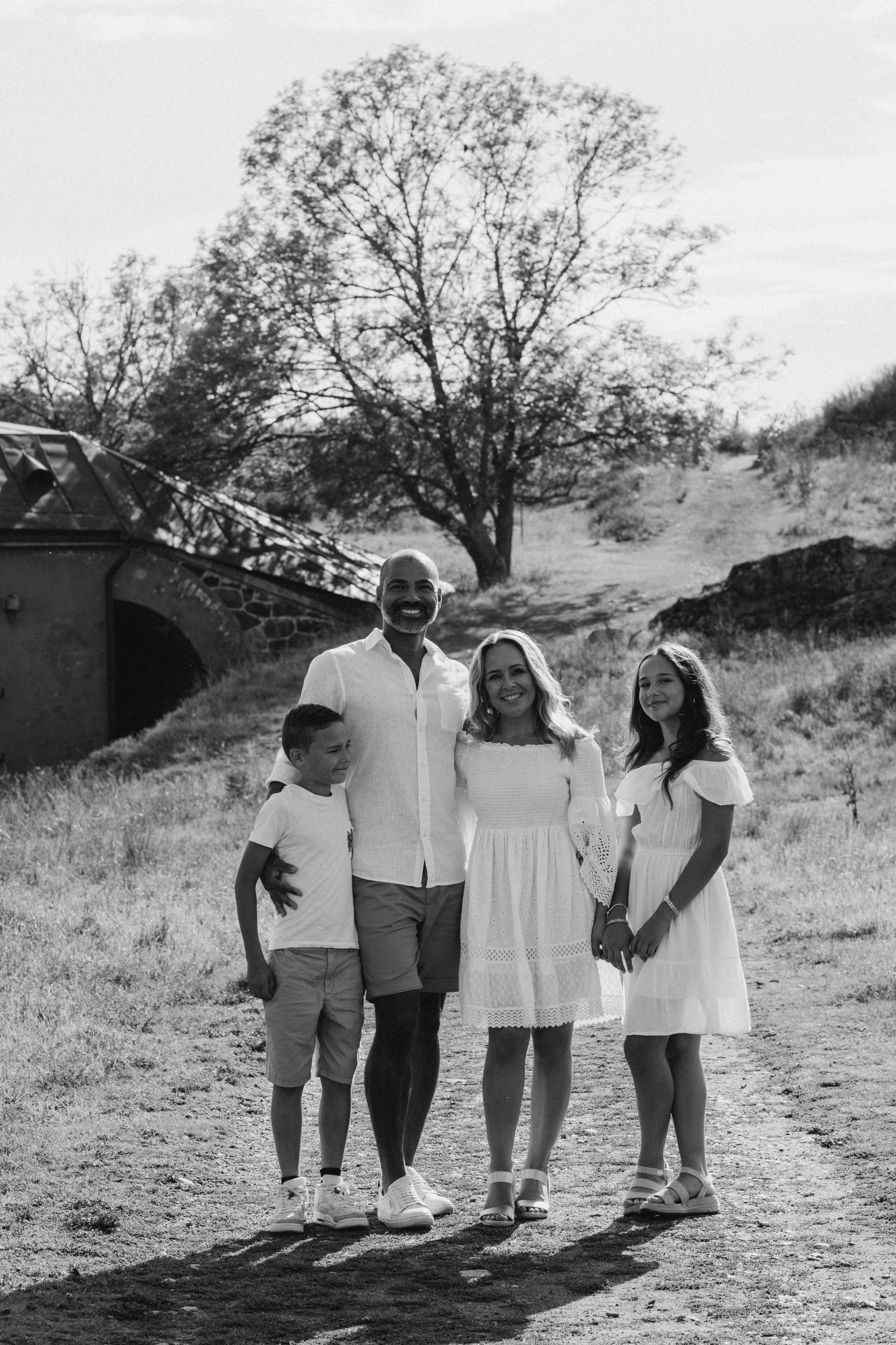 Suomenlinna. Wedding and portrait photographer in Helsinki Vickan O