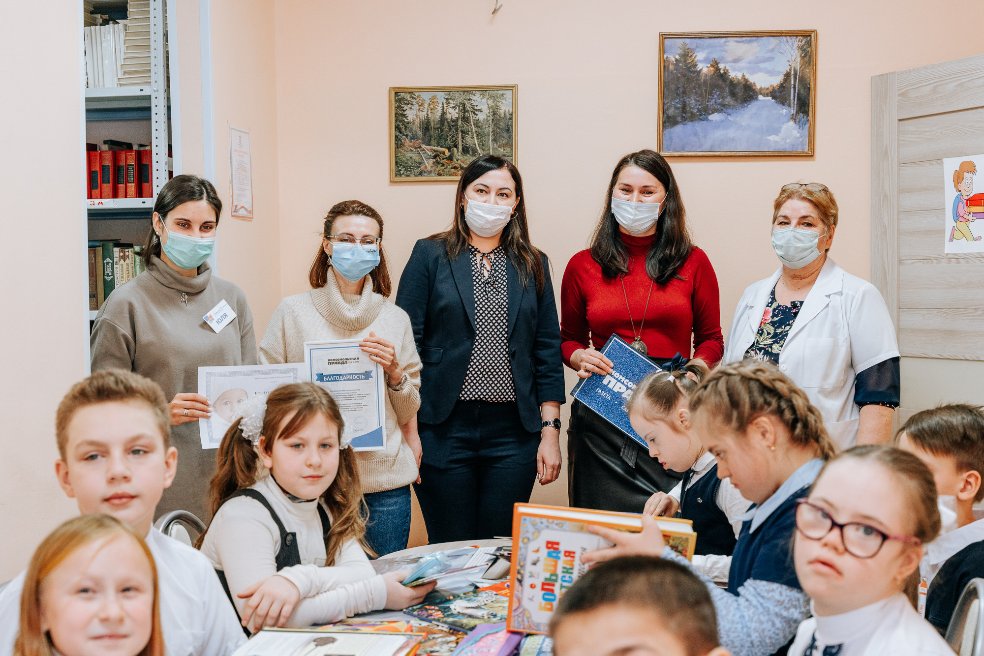 International Book Donation Day was held at boarding school. Photographer in England Ekaterina Romanova