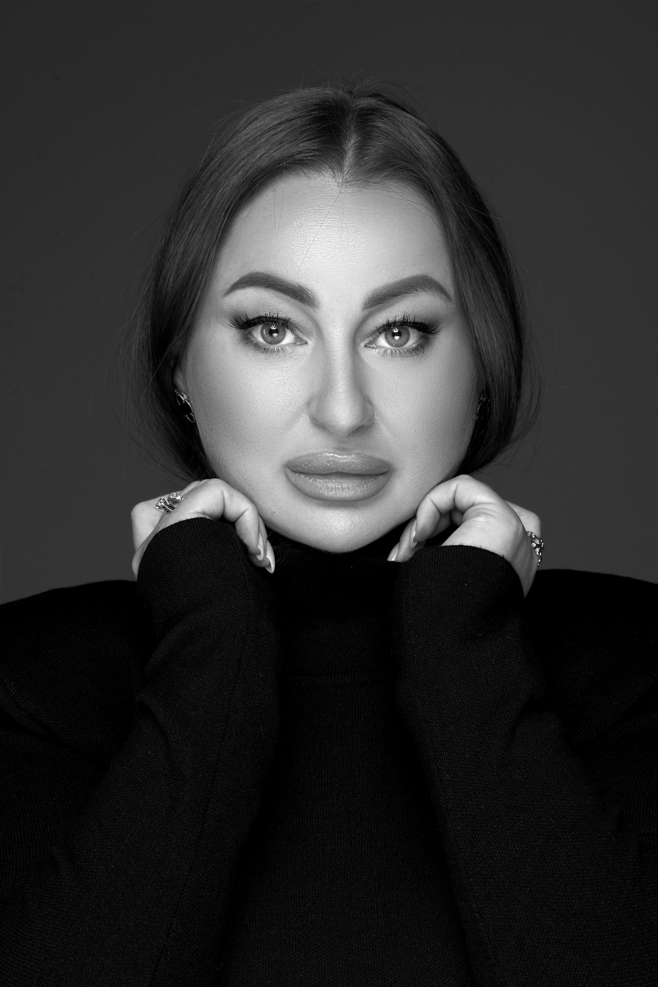 Profesjonalna Sesja Biznesowa i Wizerunkowa – Zdjęcia, które Podkreślą Twój Sukces. Portrait & Fashion Photographer | Сannes, Paris, Monaco, Dubai, Kyiv — - Alisa Postnykova