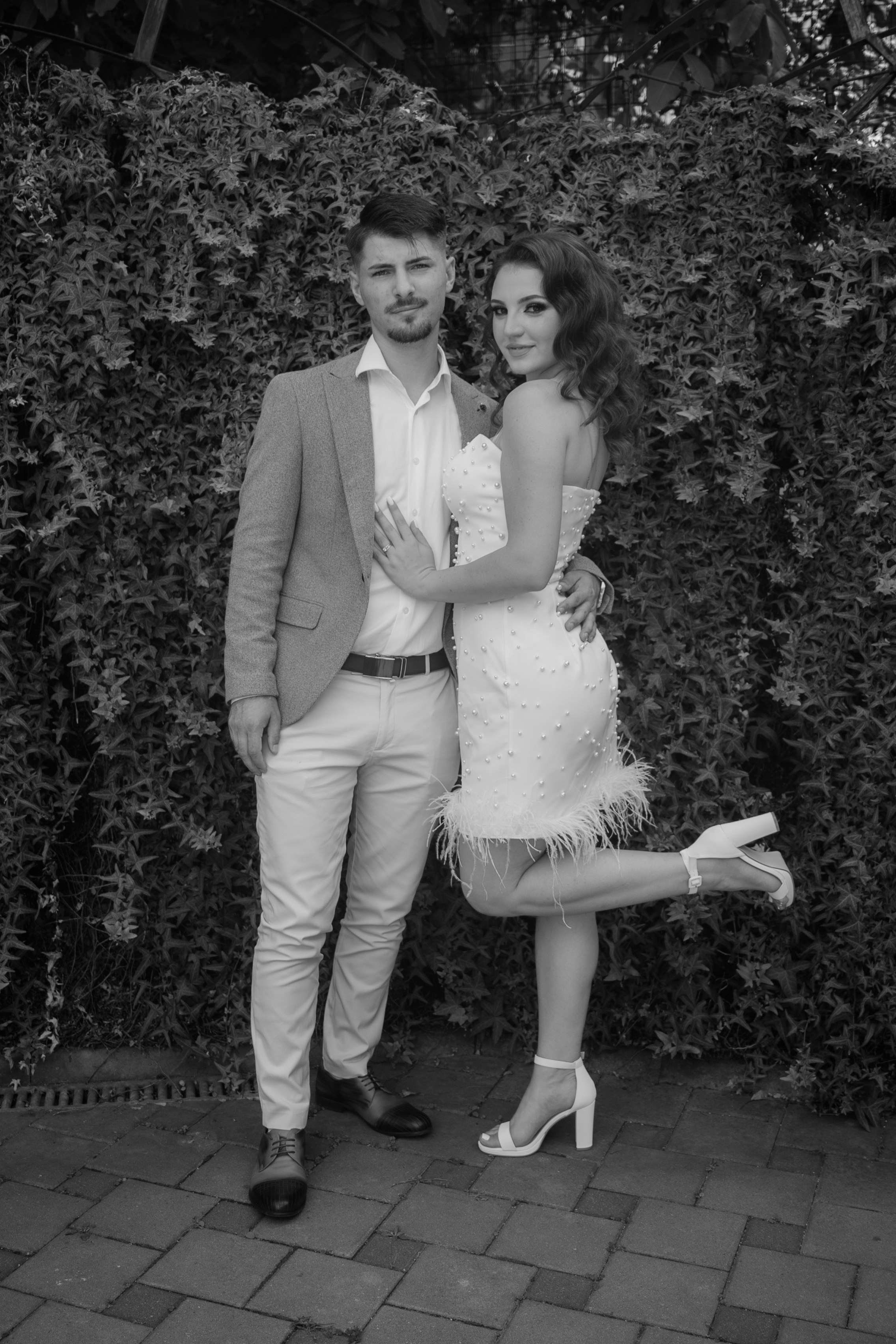 Ana & Mihai. Fotograf si videograf — evenimente si studio