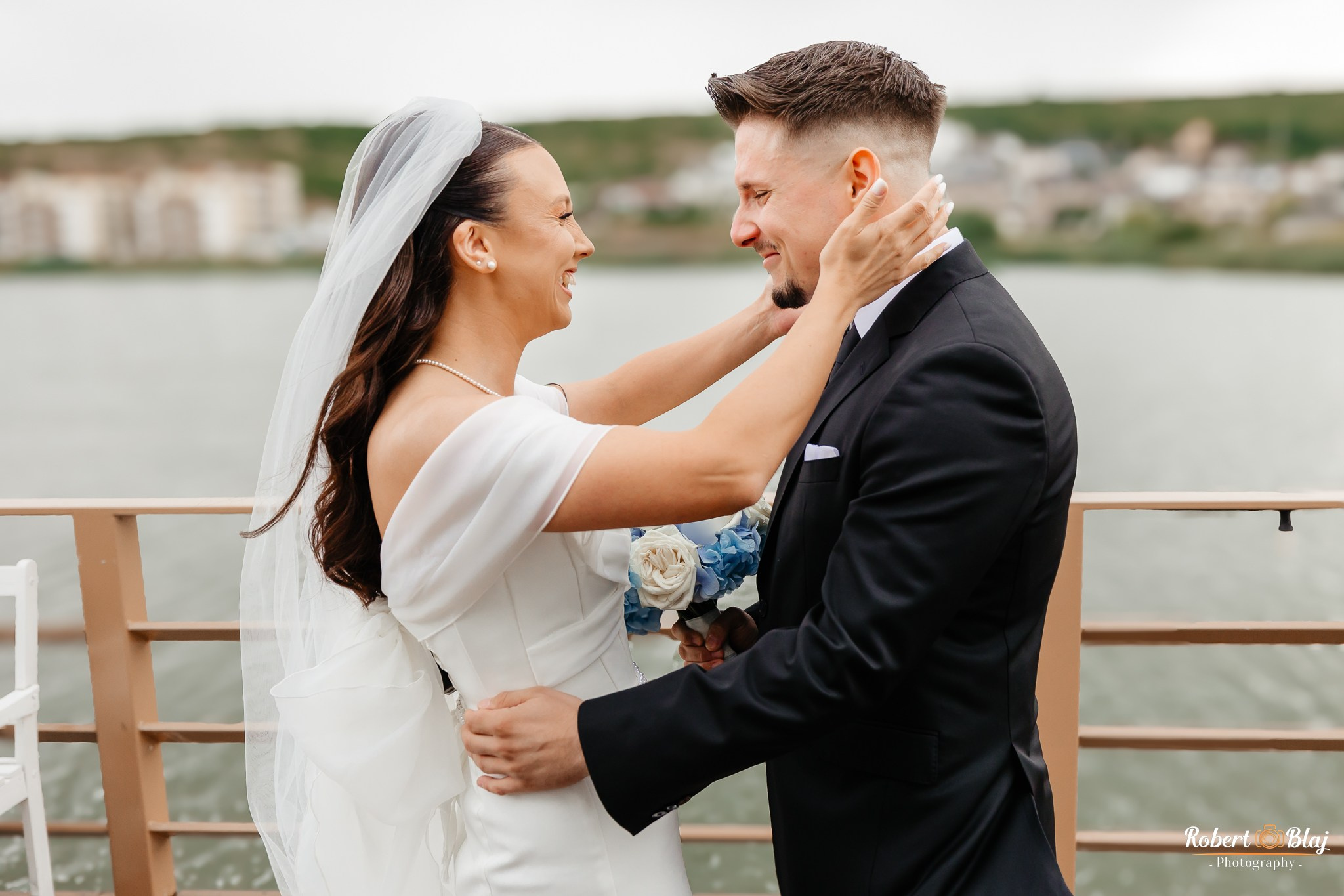 Andreea & Leo. Robert Blaj - Fotograf Nuntă Iași