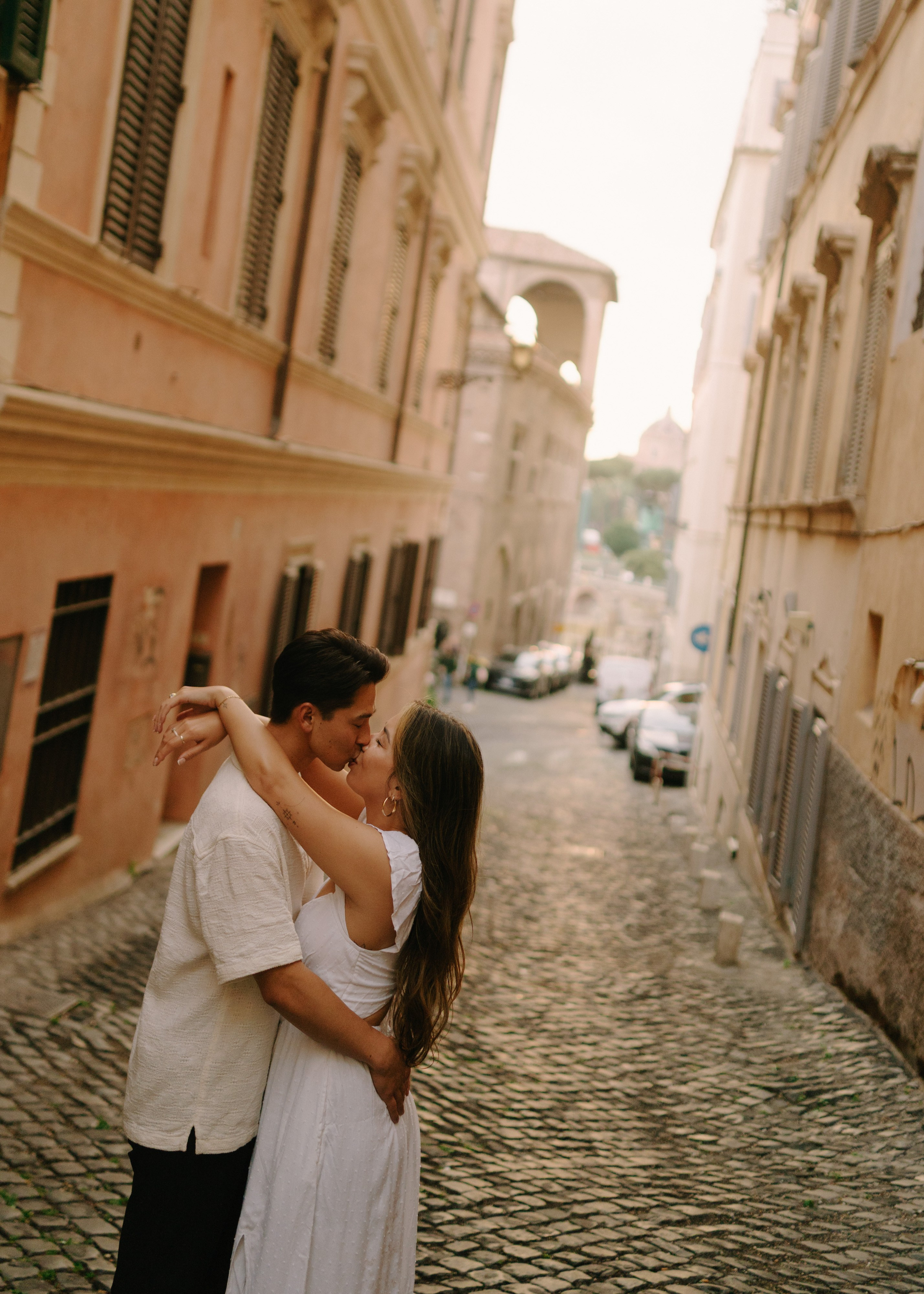 Colosseum afternoon walk. Photographer in Rome and Italy. Stas Varych