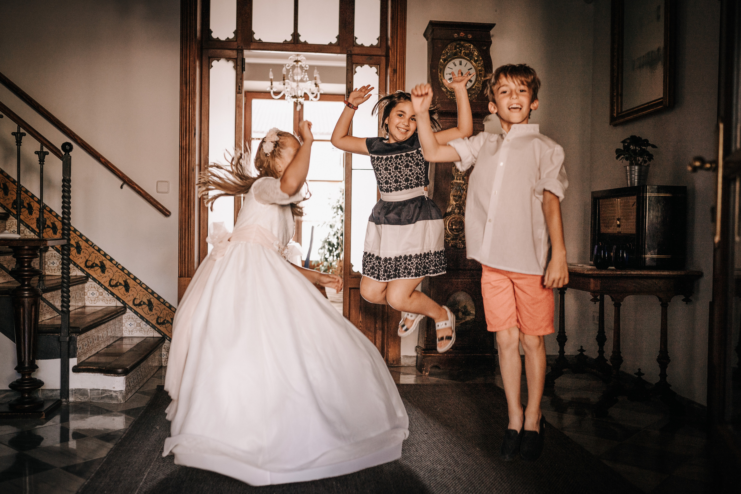 COMUNIONES. SPLASH Fotógrafo de bodas y familias en Palma de Mallorca | Mauricio Alcibar