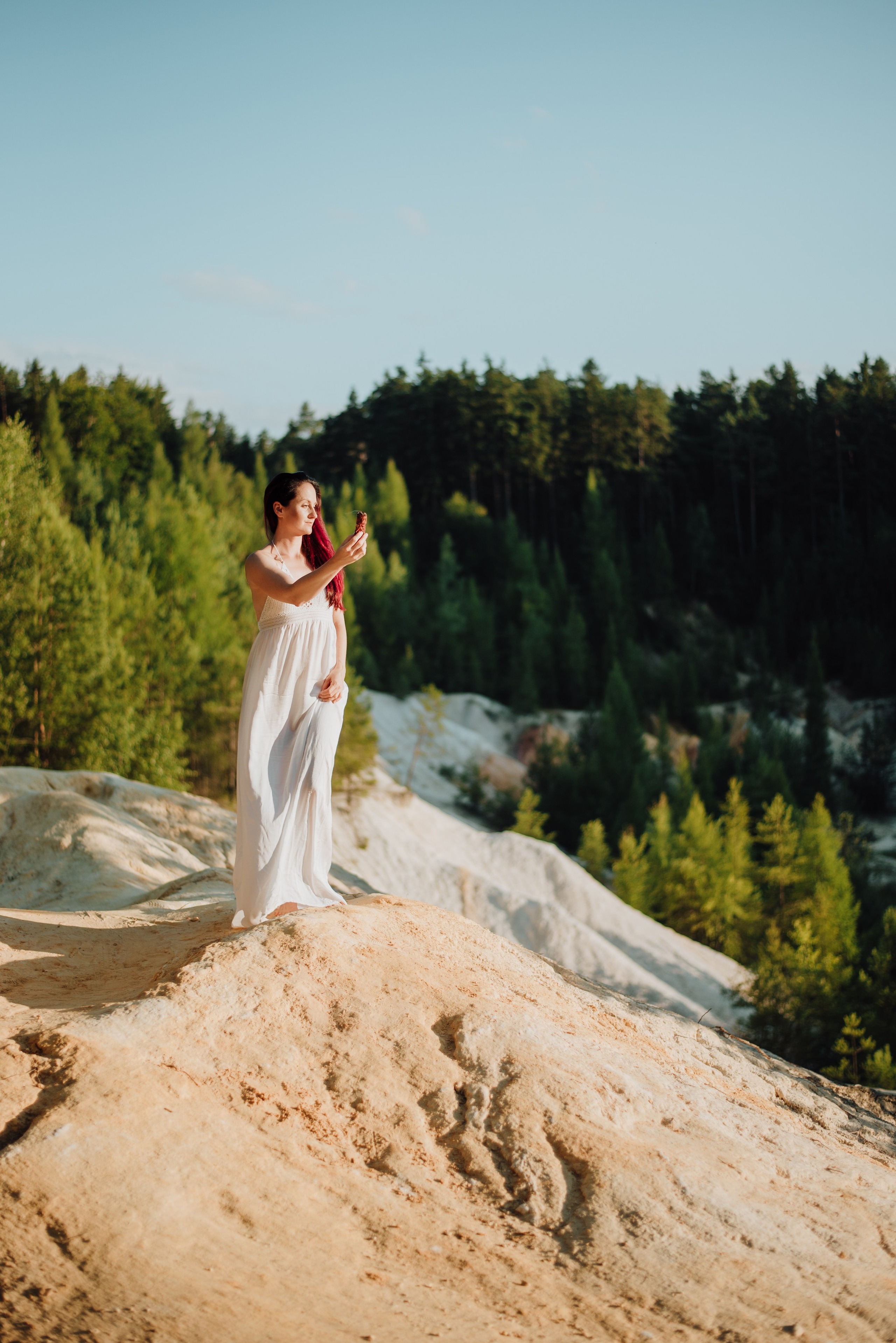 Eva. Lifestyle, wedding and family photographer