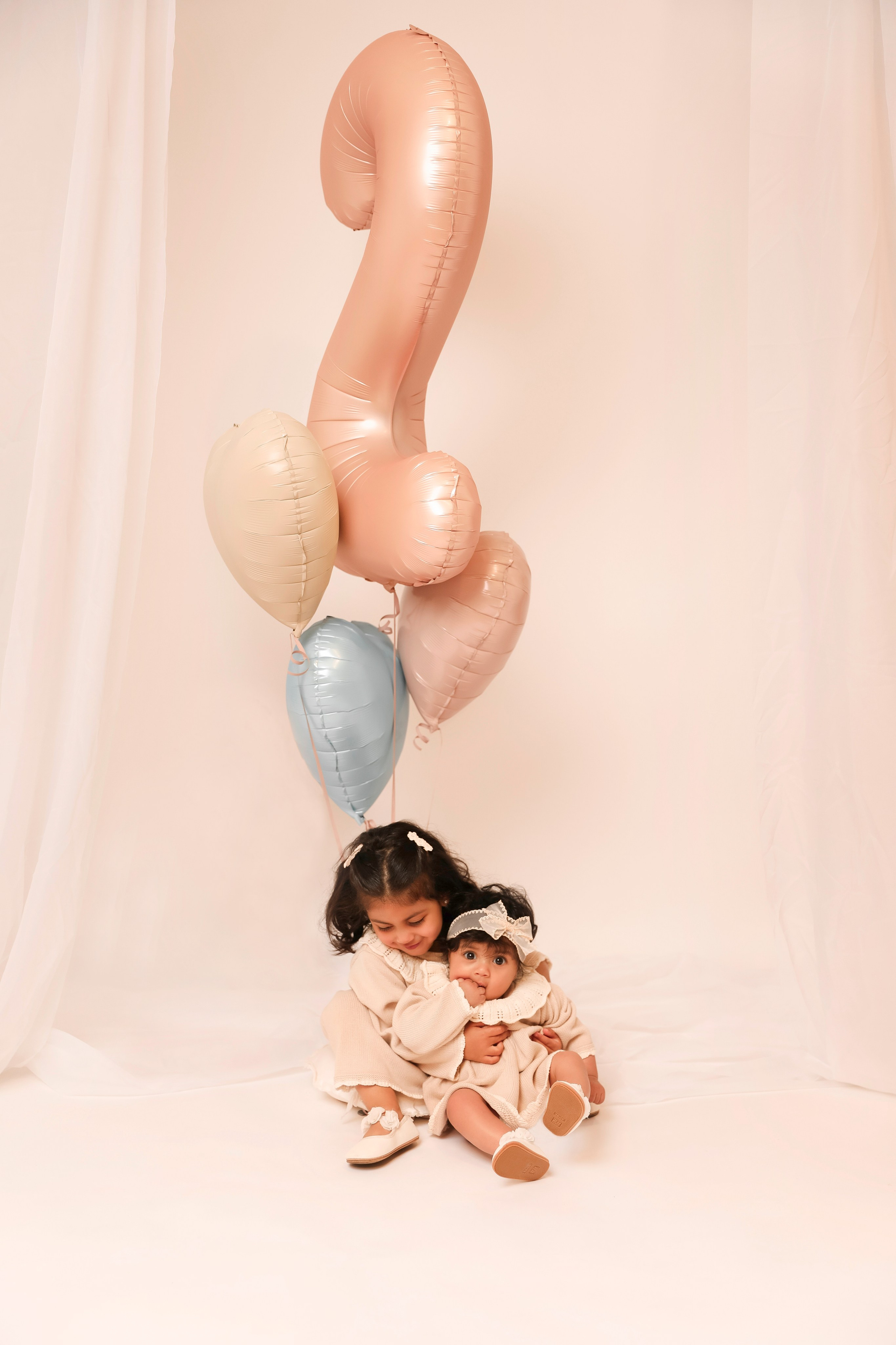 CAKE SMASH. Silvia Stamati Photography Helsinki