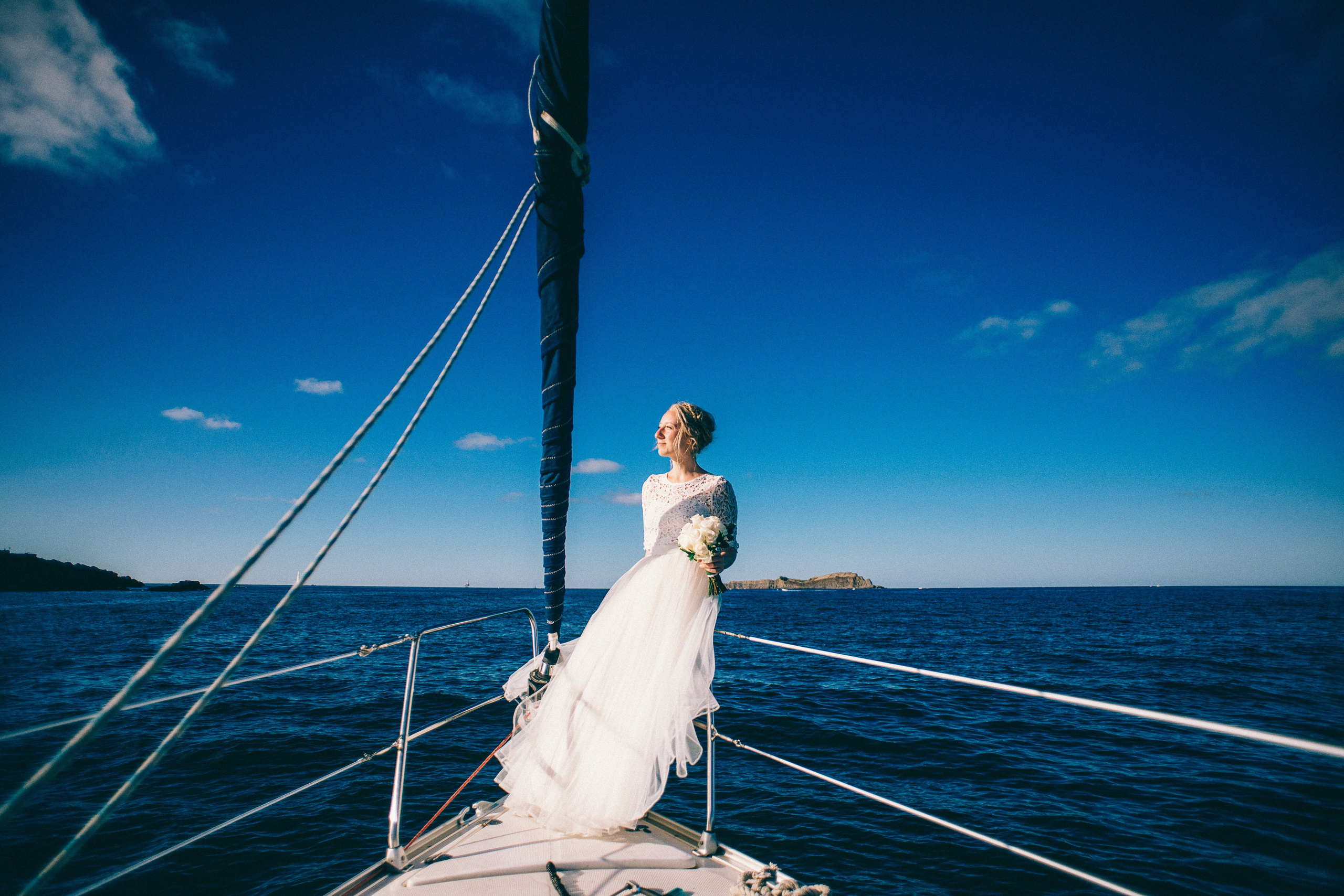 Una boda de ensueño en San Juan de Gaztelugatxe. Fotógrafo profesional Bilbao