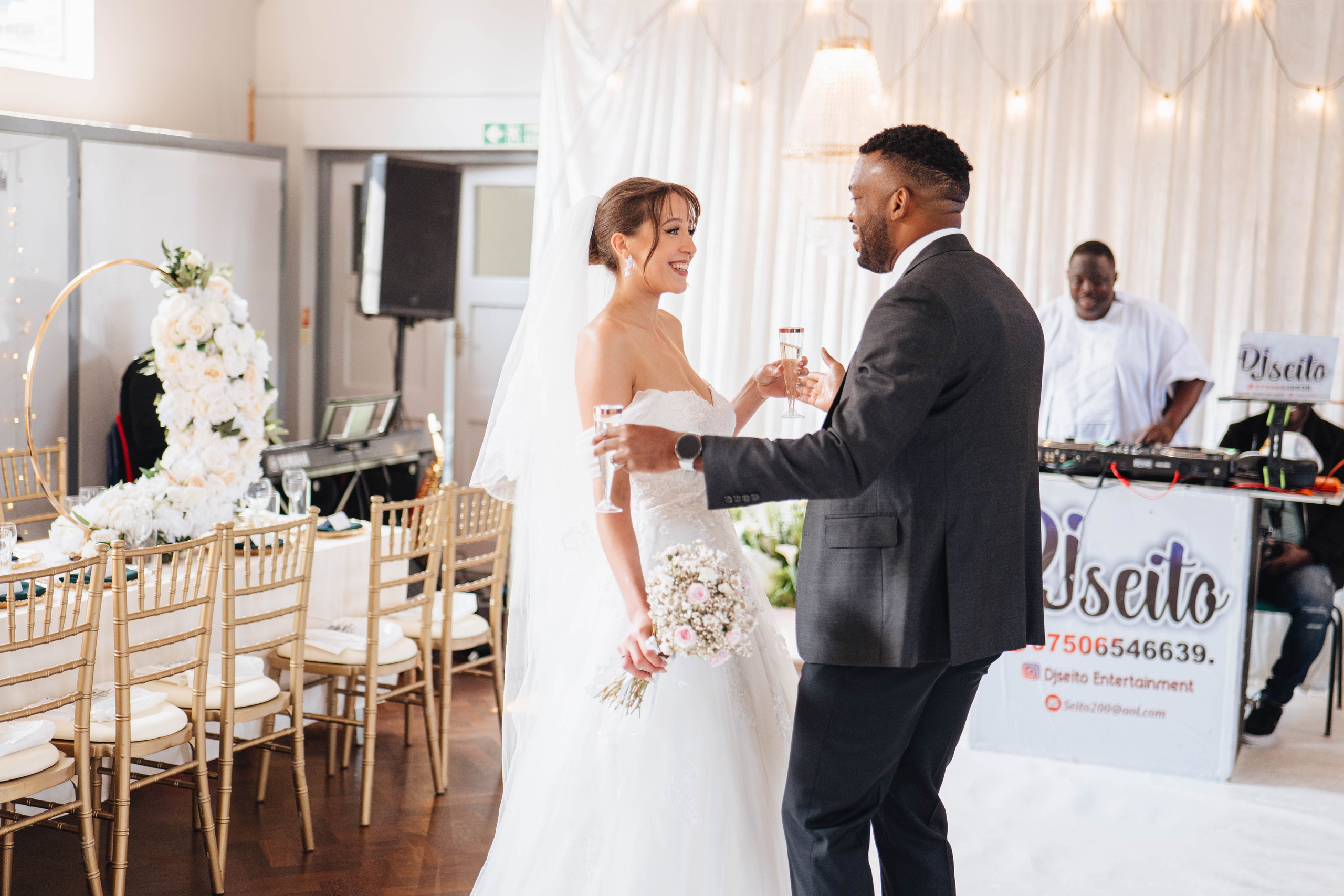 Wedding photosession in east London. Wedding and family photographer in London