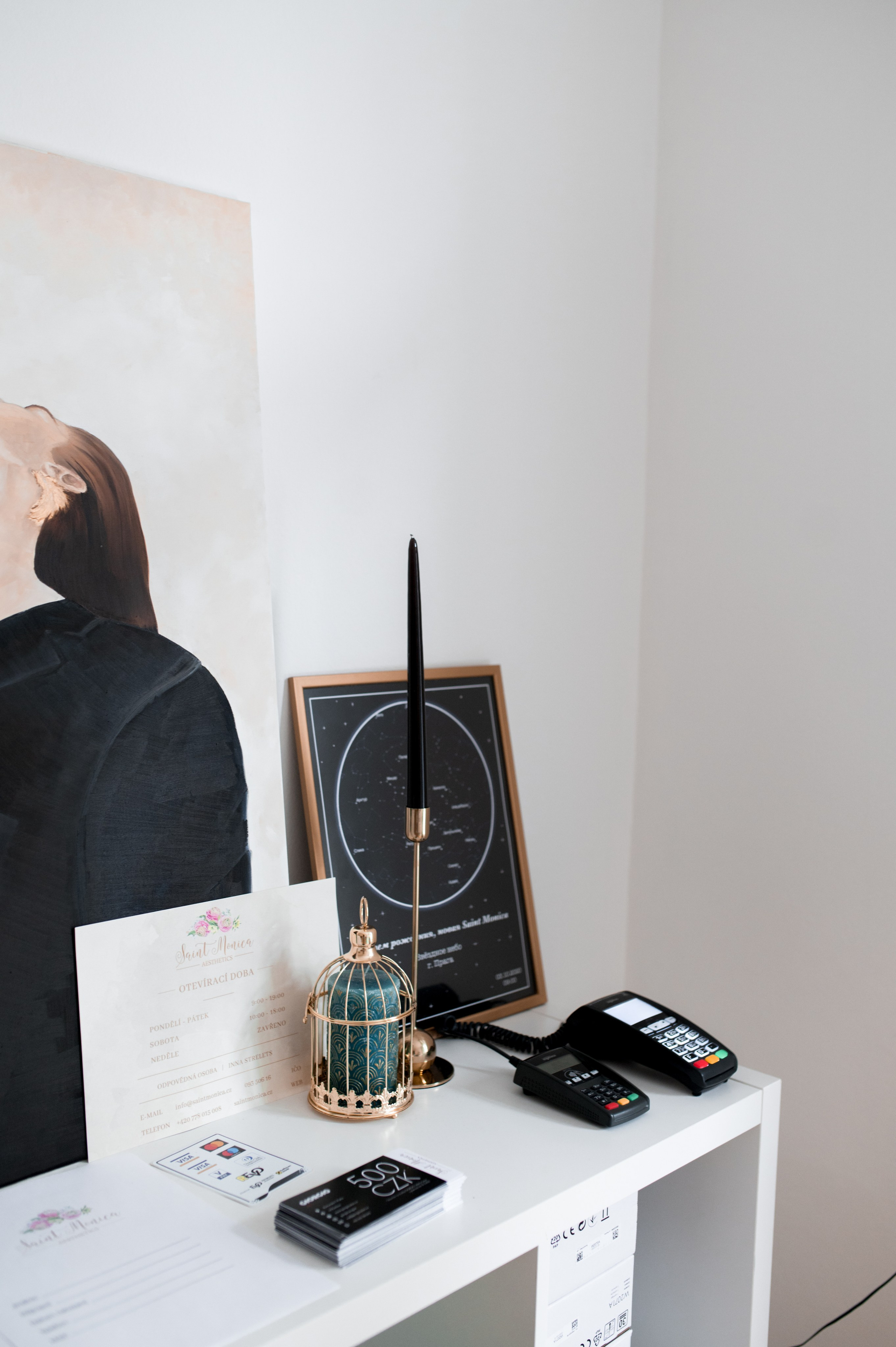 Saint Monica beauty studio in Prague. ANNA-MARIA PHOTO CONTENT CREATOR — фотограф, естет, художник і візуальний експерт Instagram у Празі