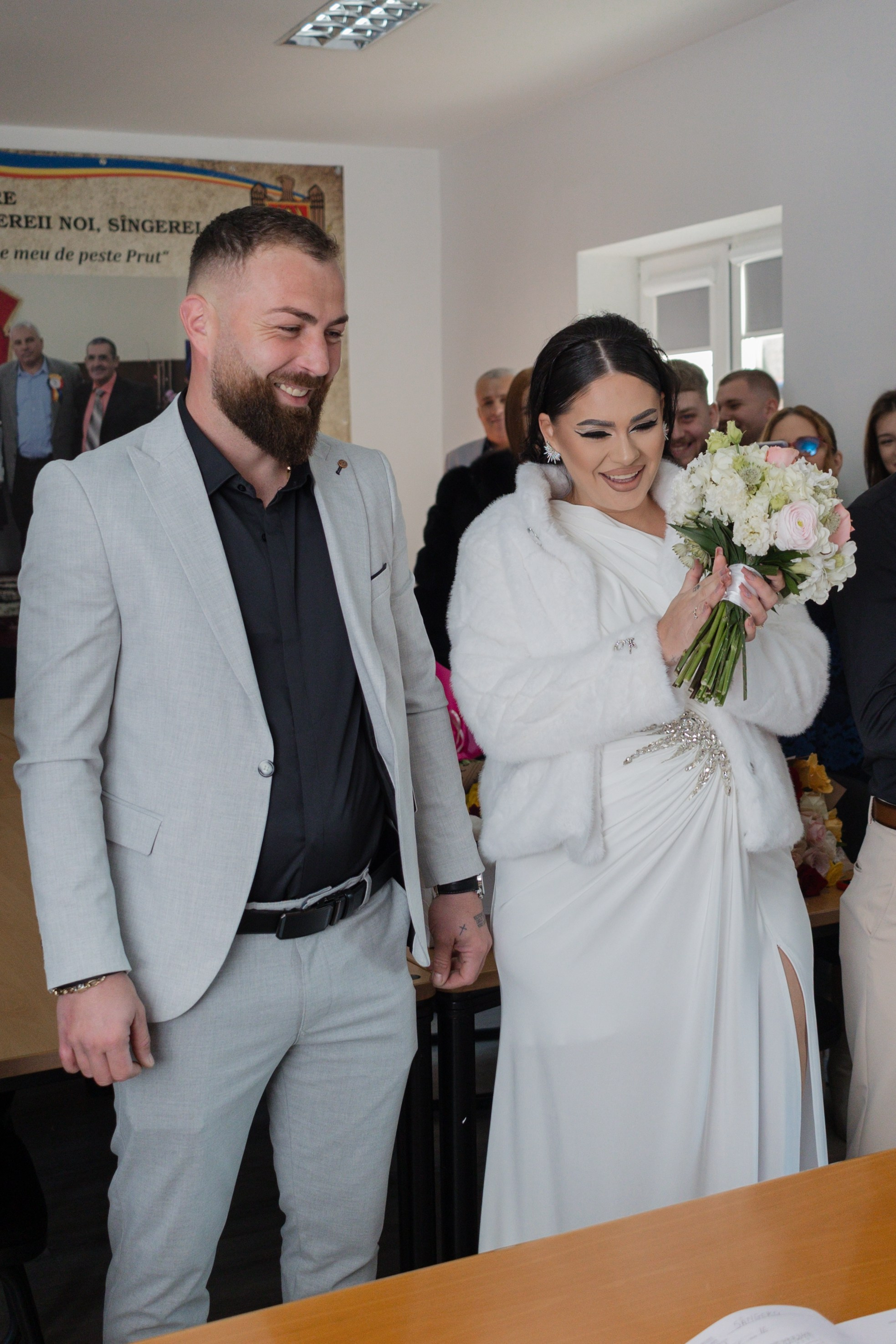 Madalina & Alin. Fotograf si videograf — evenimente si studio