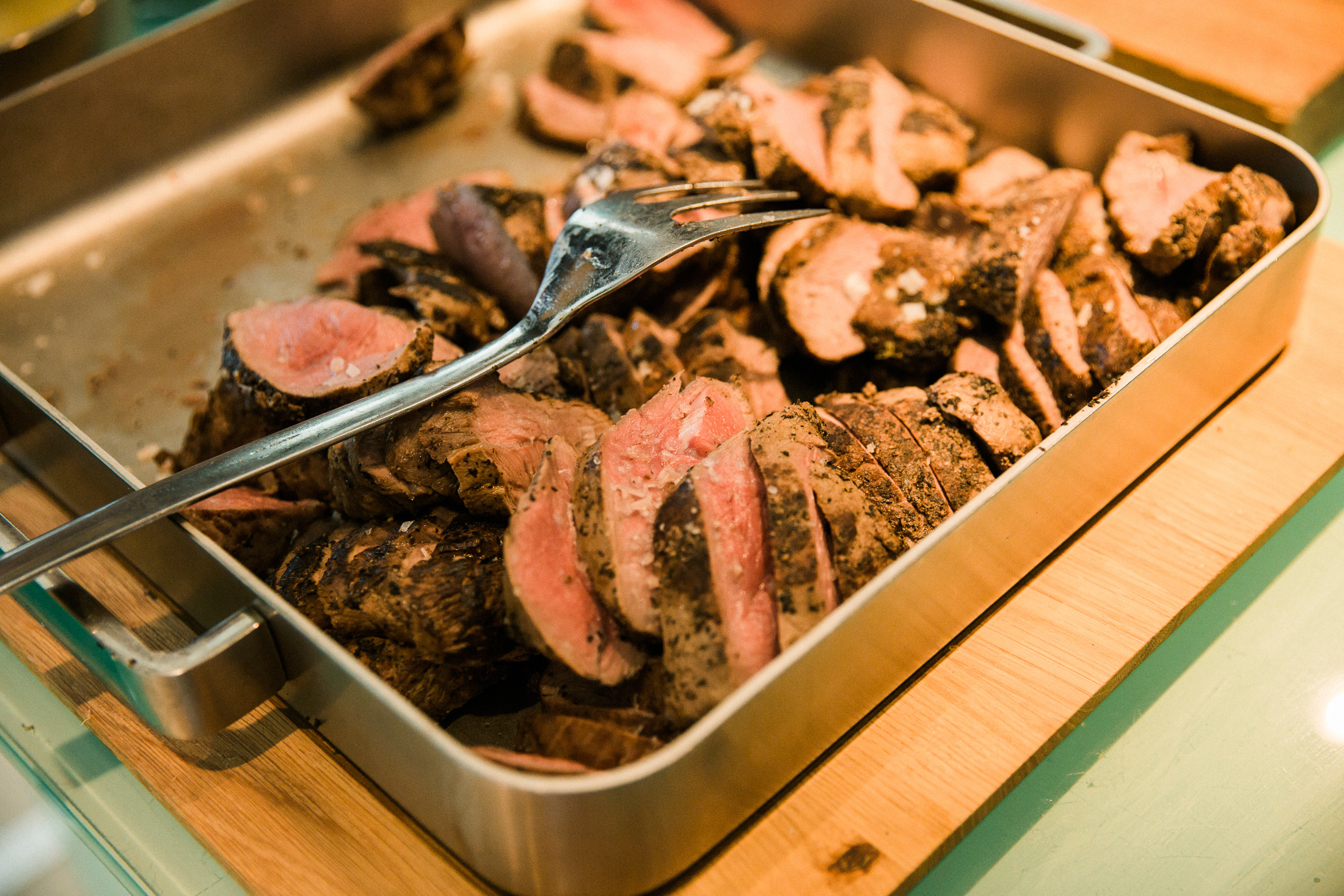 Anniina ja Antti, dokumentaarinen hääkuvaus Villa Katayssa