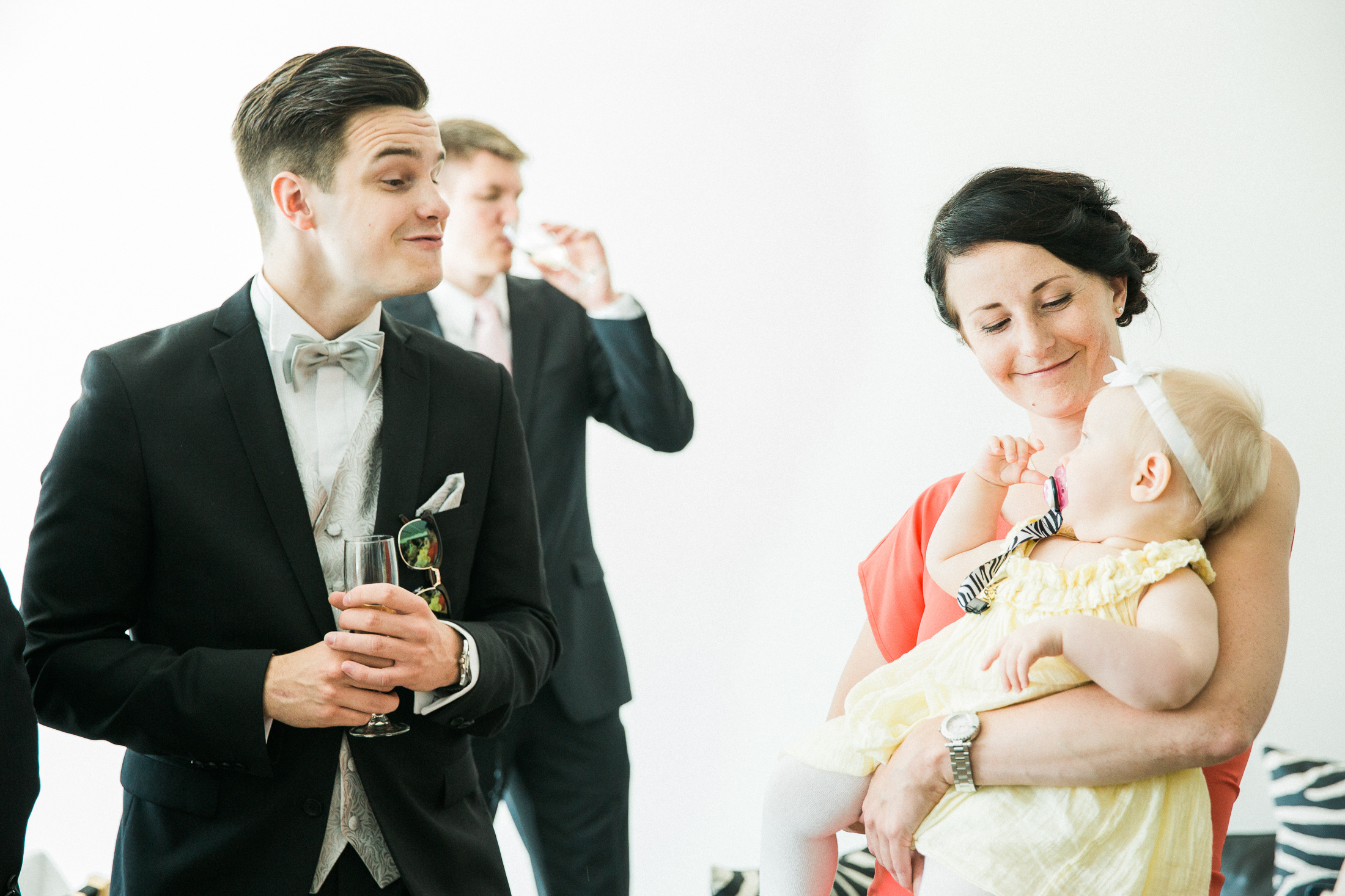 Anniina ja Antti, dokumentaarinen hääkuvaus Villa Katayssa