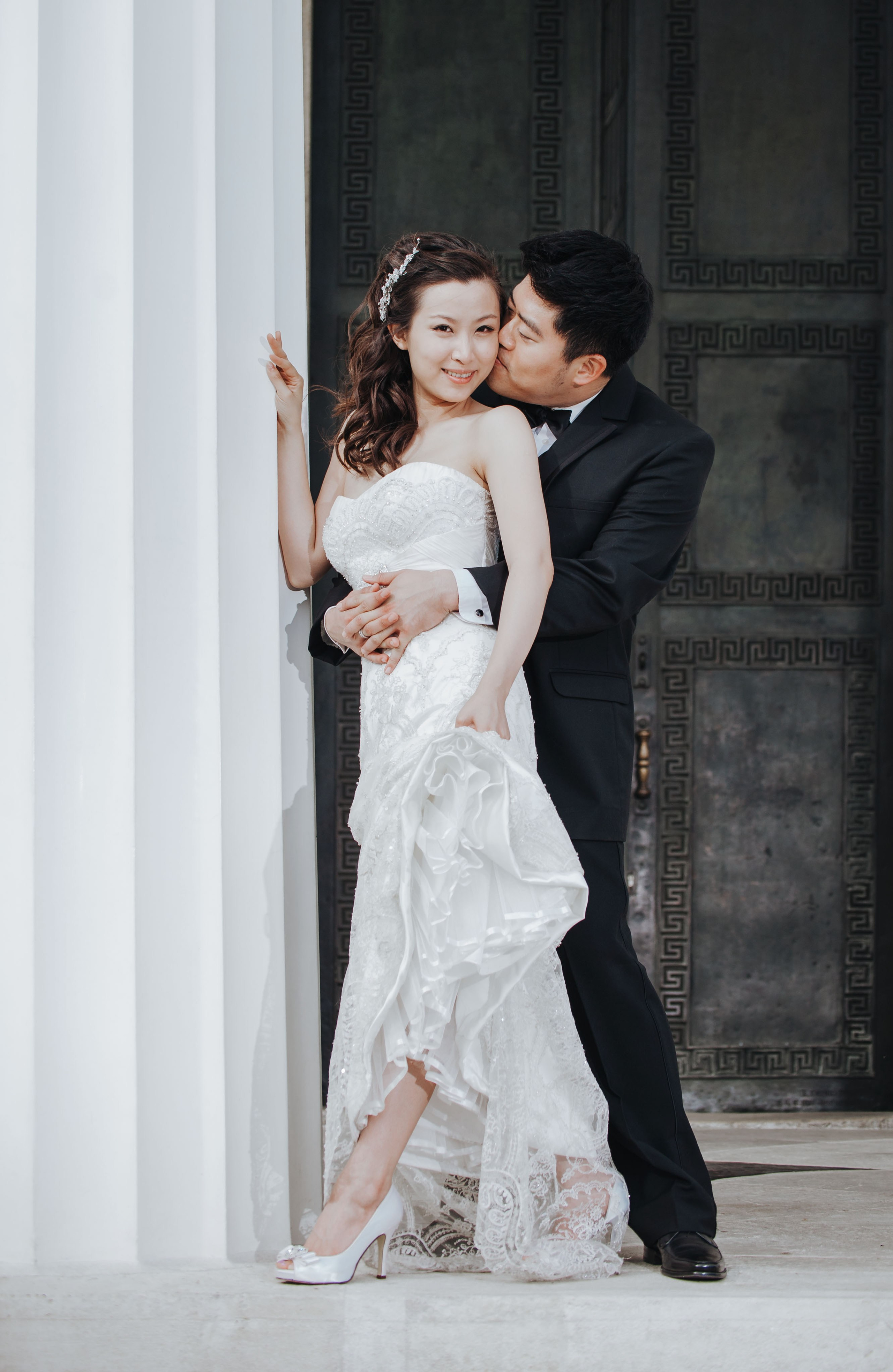 Engagements. Northeast Ohio (Cleveland, Youngstown, Akron) Wedding Photography