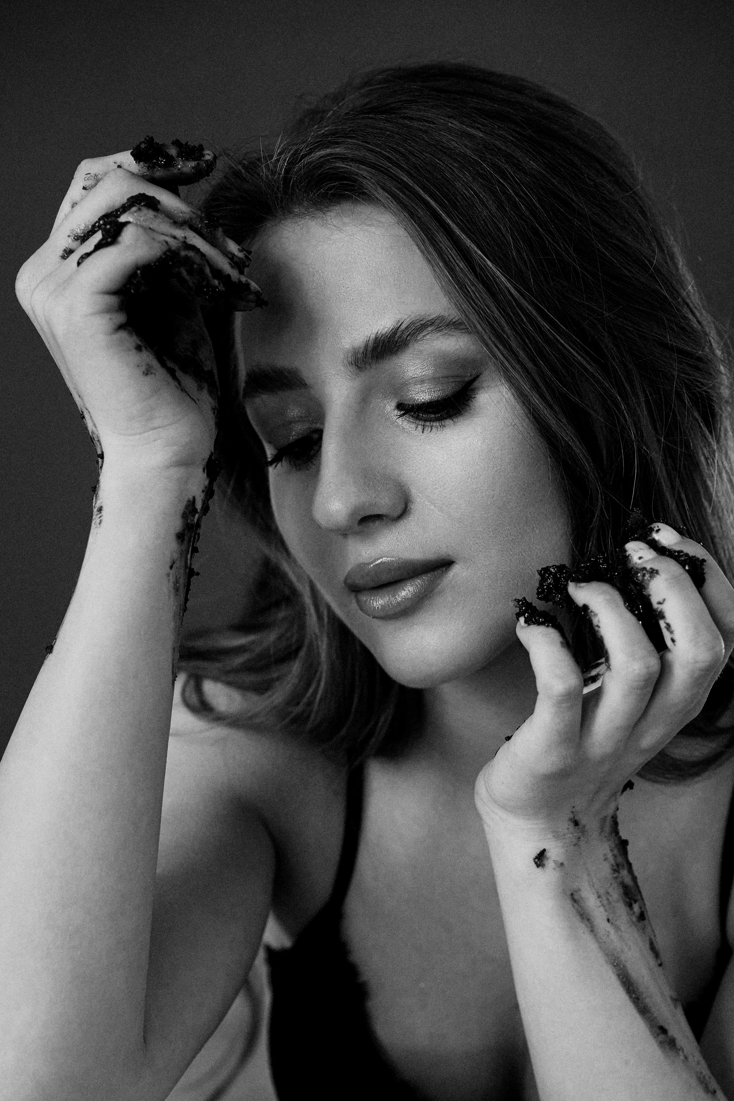 Анна. Черно-белый портрет