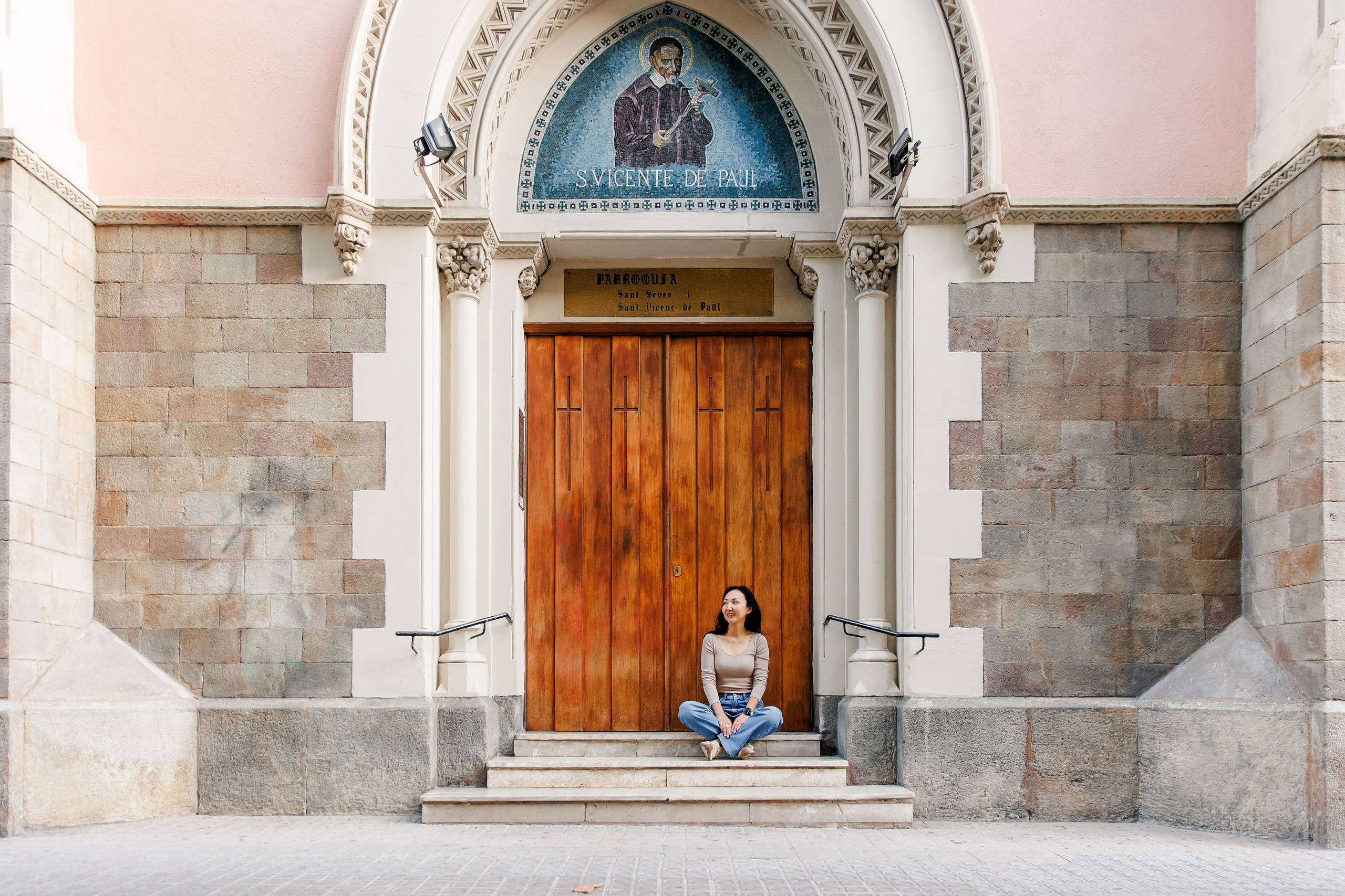 Madina in Barcelona. Wedding Photographer in Barcelona Lana Alekhina