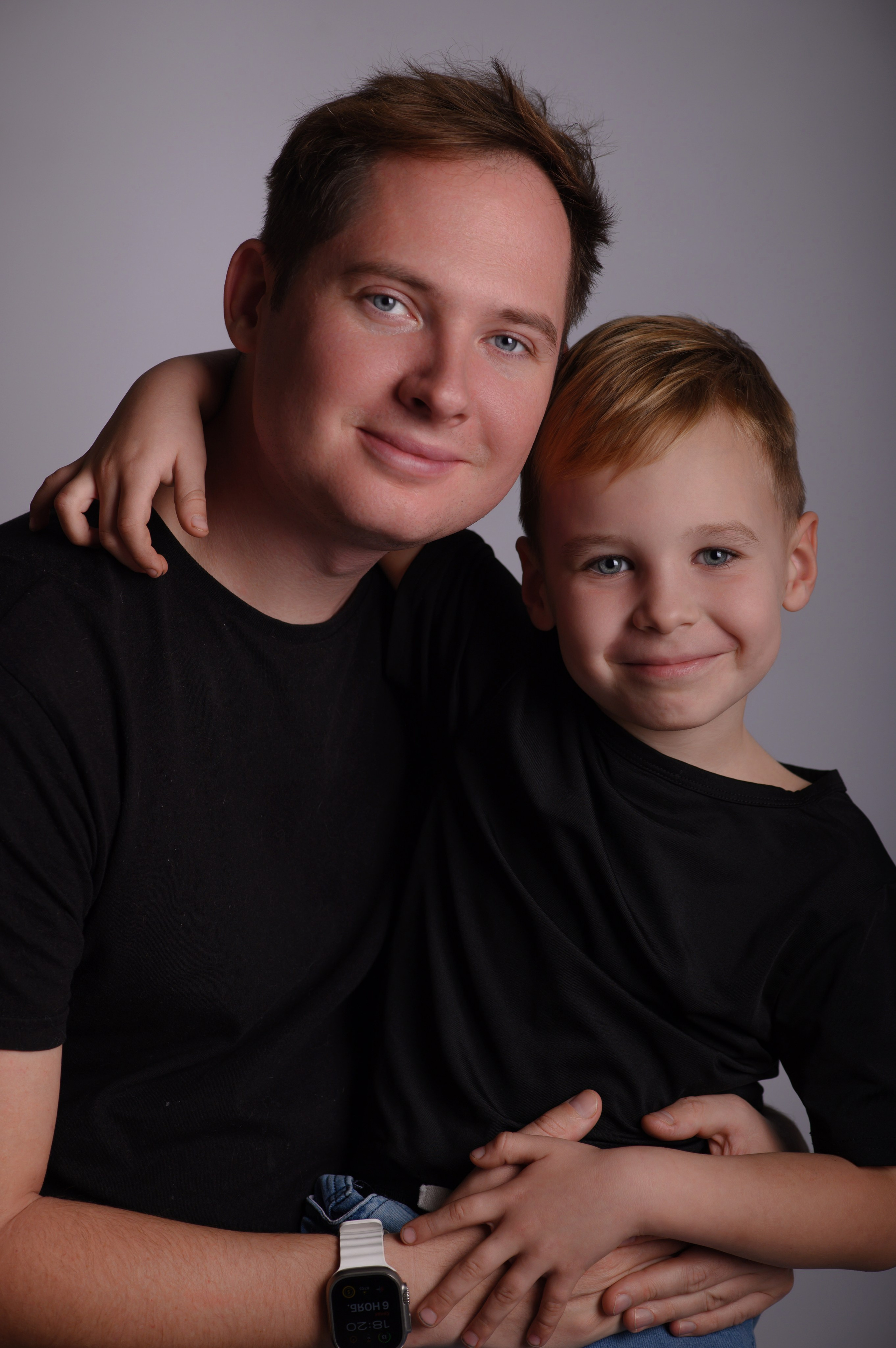 STUDIO. Семейная, детская, портретная и предметная фотосъемка в Салониках