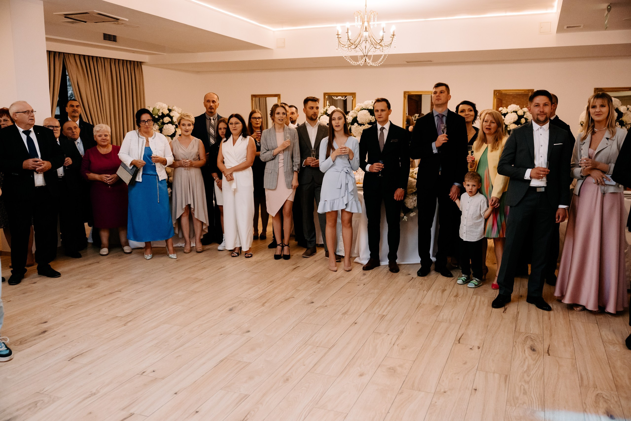 Wiki ♡ Przemek. Fotograf Ślubny Warszawa - Sesje Biznesowe Rodzinne Eventy