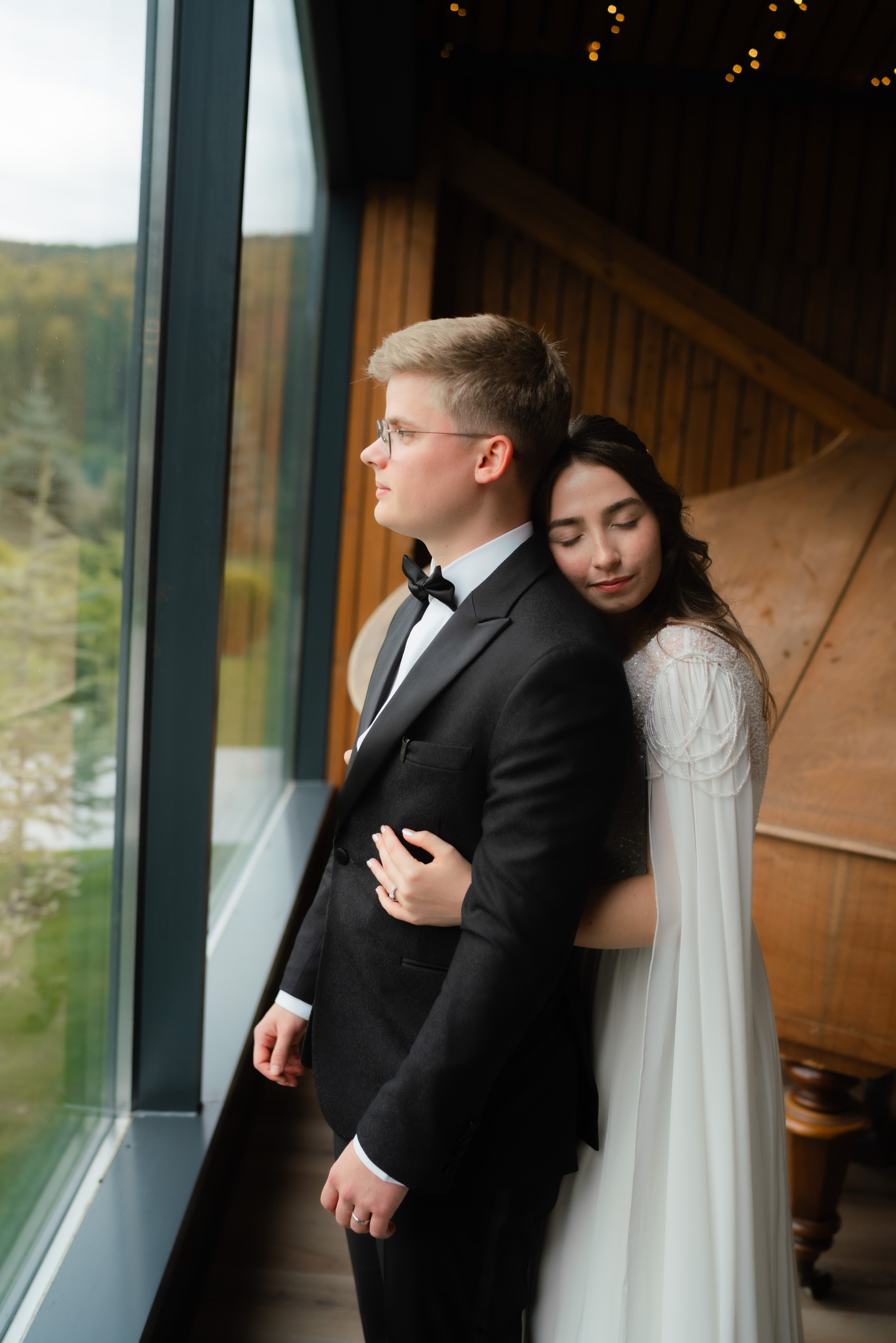 Miruna | Ruben Preview. Main