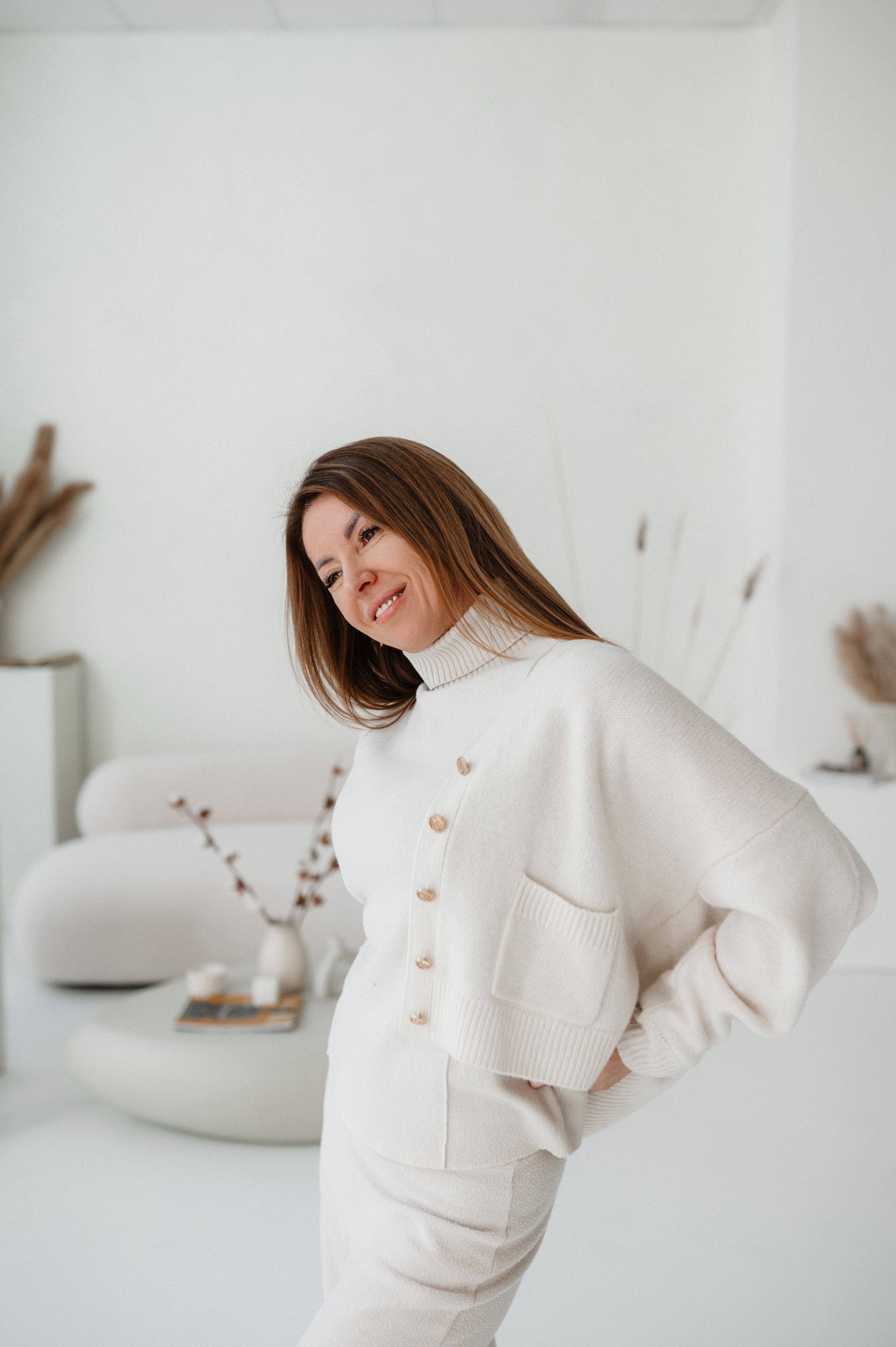 Beauty by Vovk cosmetologist in Prague. ANNA-MARIA PHOTO CONTENT CREATOR — fotograf, estét, umělec a vizuální expert na Instagram v Praze