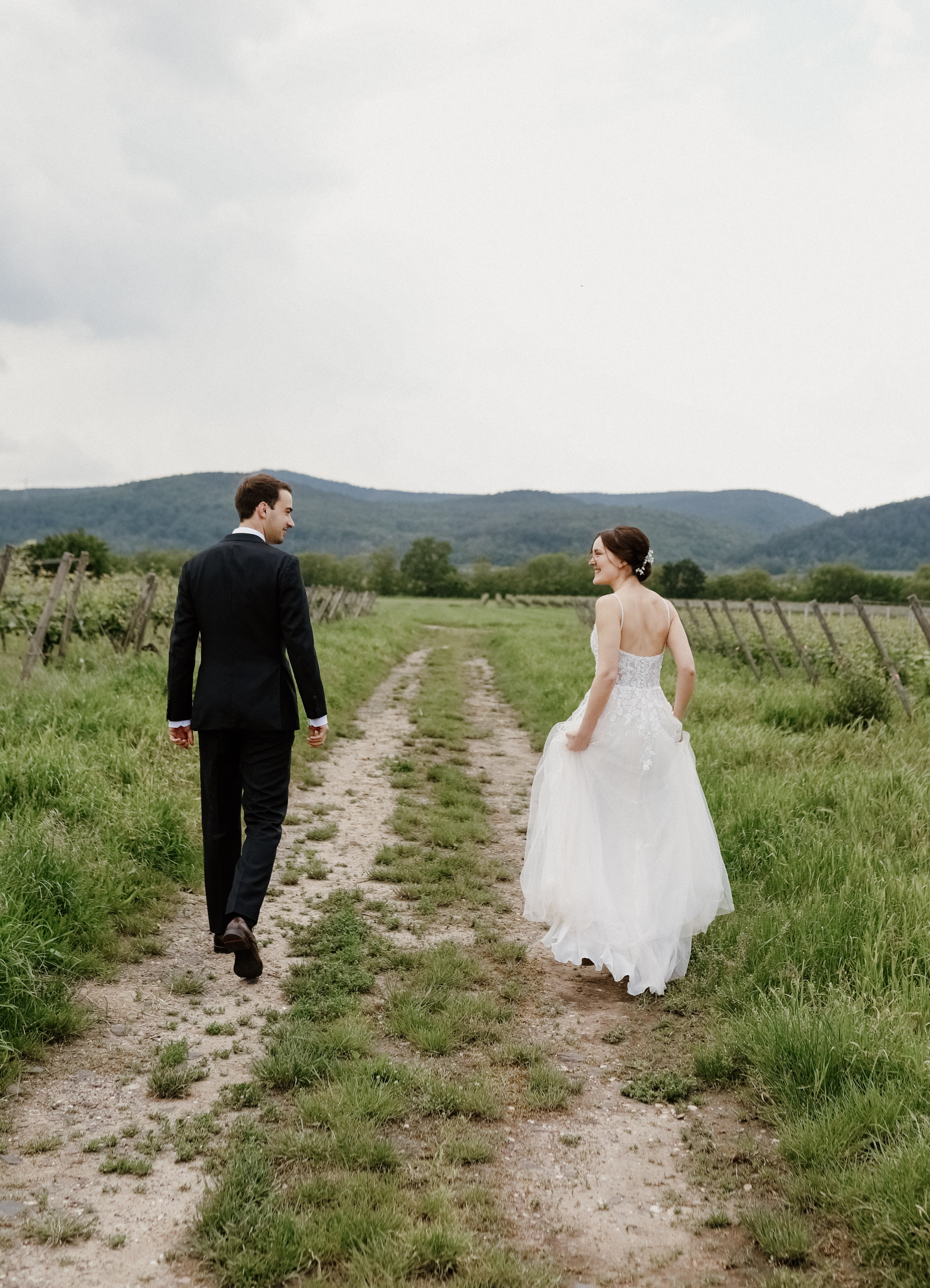 HOCHZEIT IN WEINHAUS MOTZENBÄCKER. Hochzeitsfotograf und Familienfotograf in Neustadt an der Weinstraße, Haßloch, Ludwigshafen, Speyer und Landau - Ekaterina Seoud