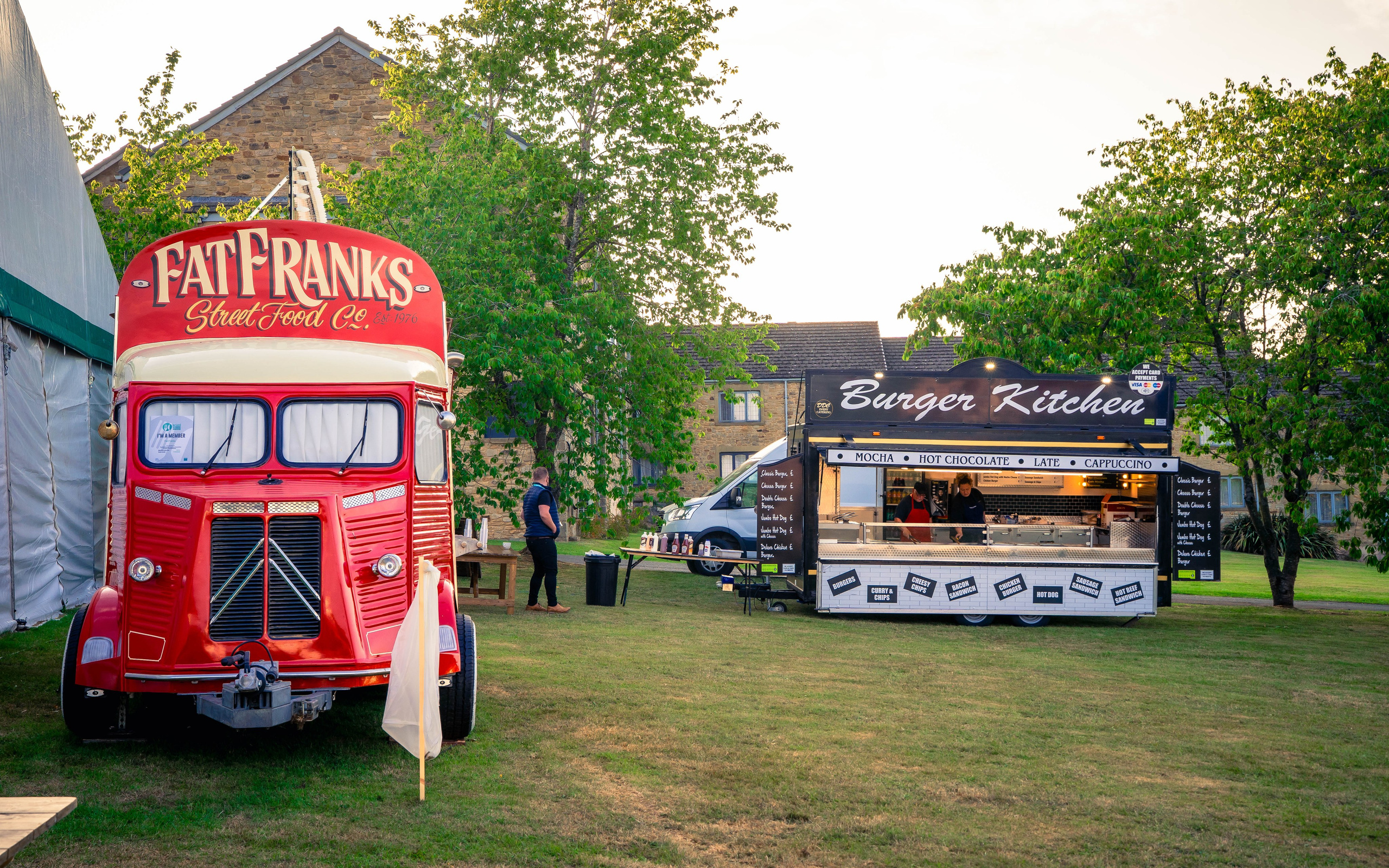 South College Summer Ball. Expect Miracles Photography by Kate & Andrew