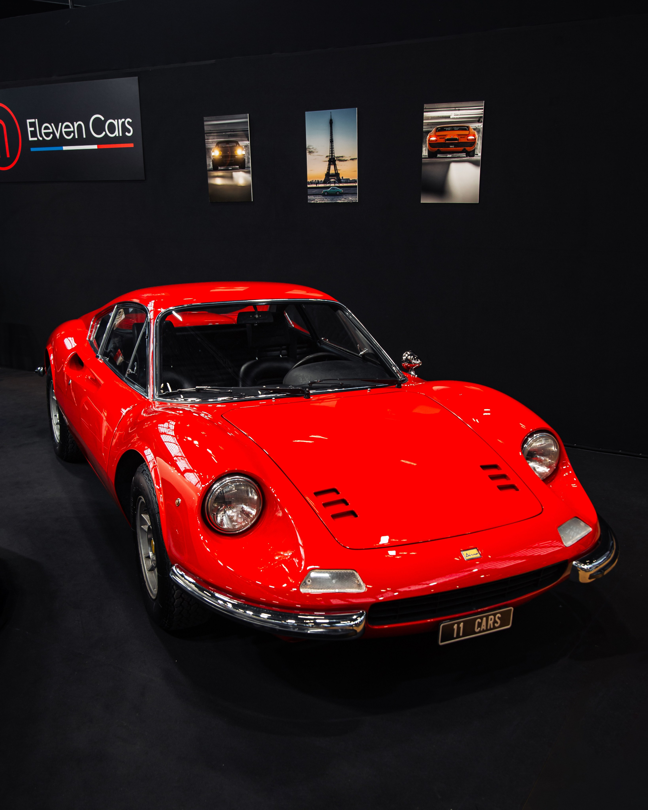 Retromobile 2023. Photographer in Paris — Vitalii Motruk