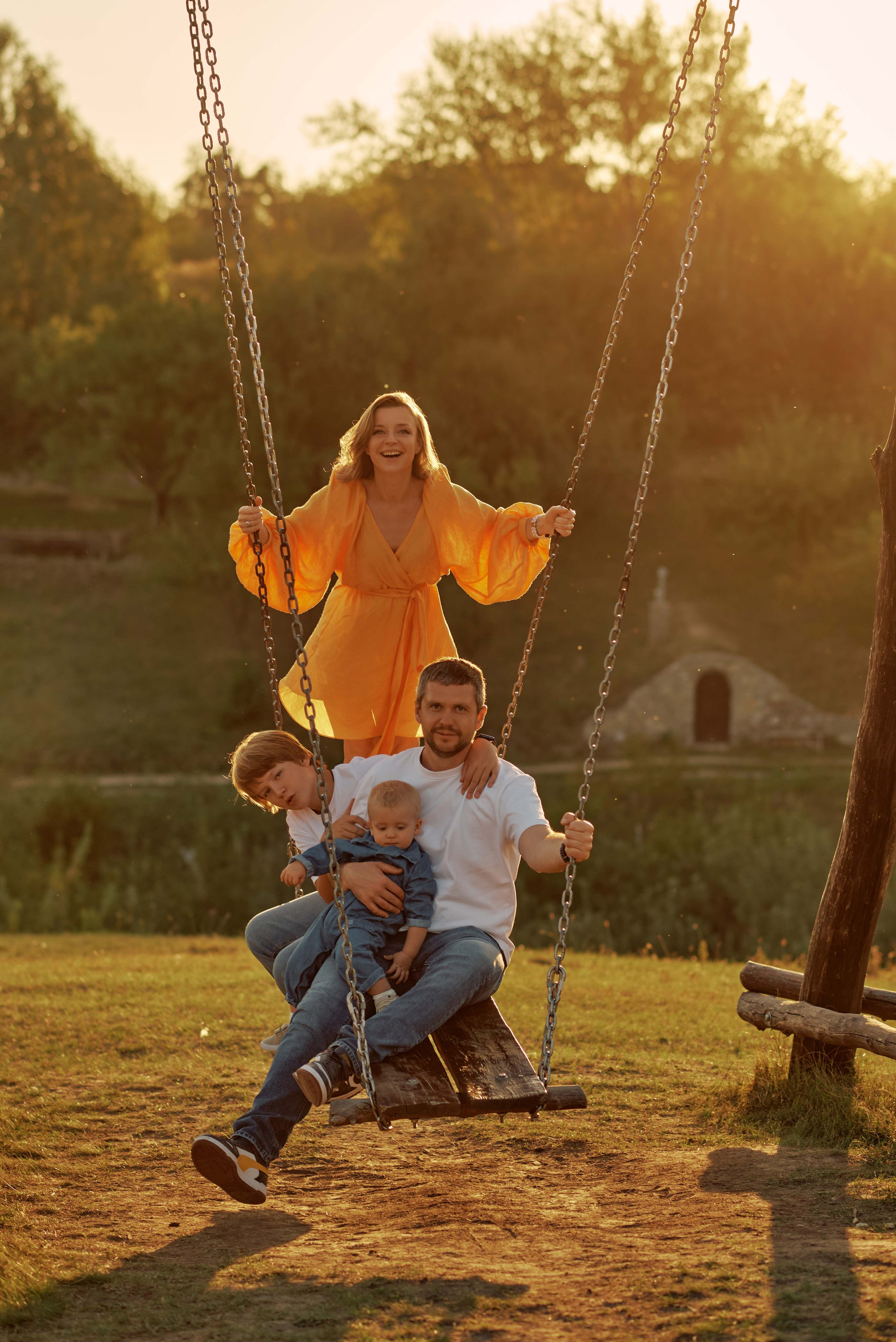 Sesja zdjęciowa na farmie z owcami | Fotograf Warszawa. Portrait & Fashion Photographer | Сannes, Paris, Monaco, Dubai, Kyiv — - Alisa Postnykova