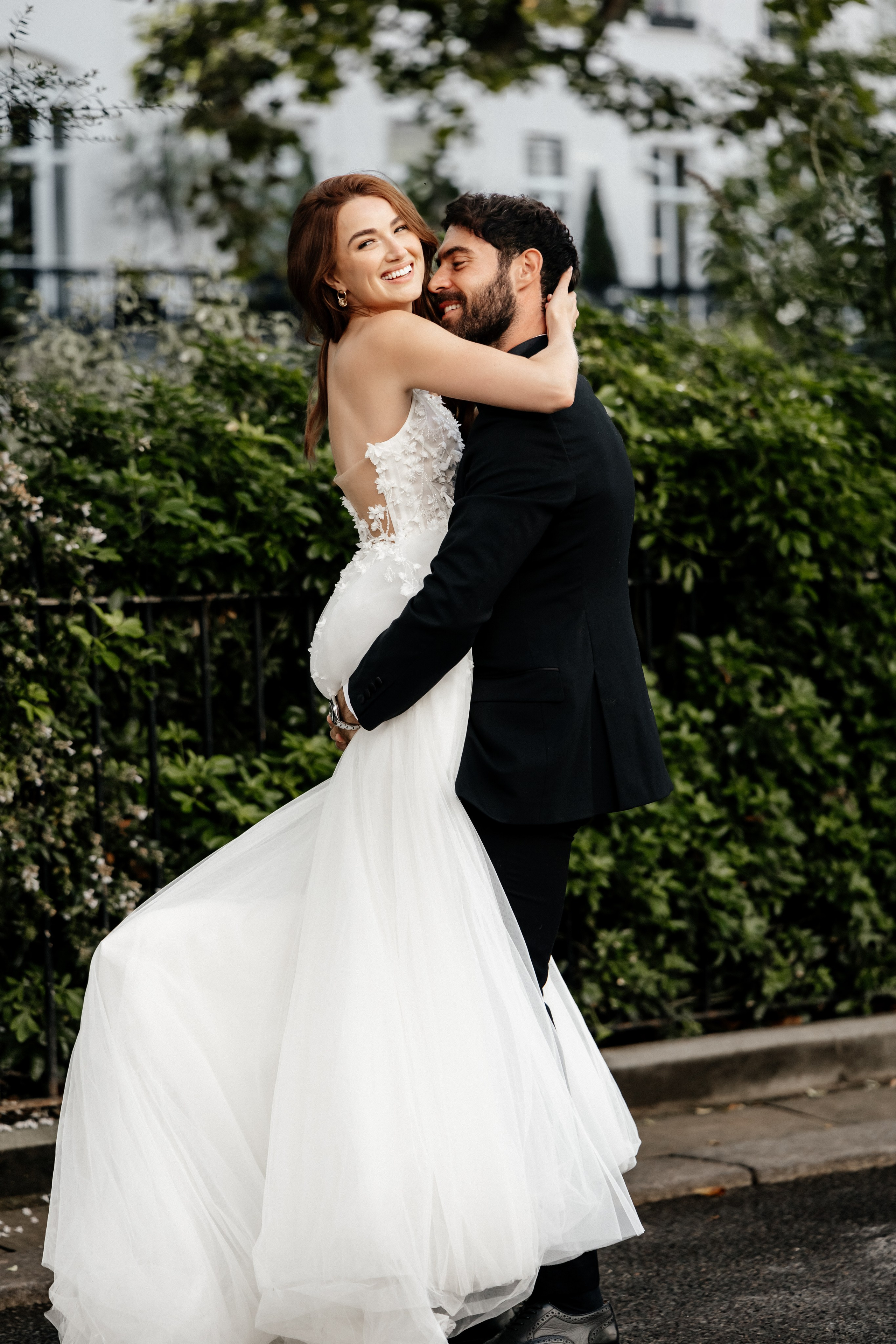 Elegant Wedding London Belgravia Elopement couple. Timeless Wedding & Event Photography — based London, working across Europe