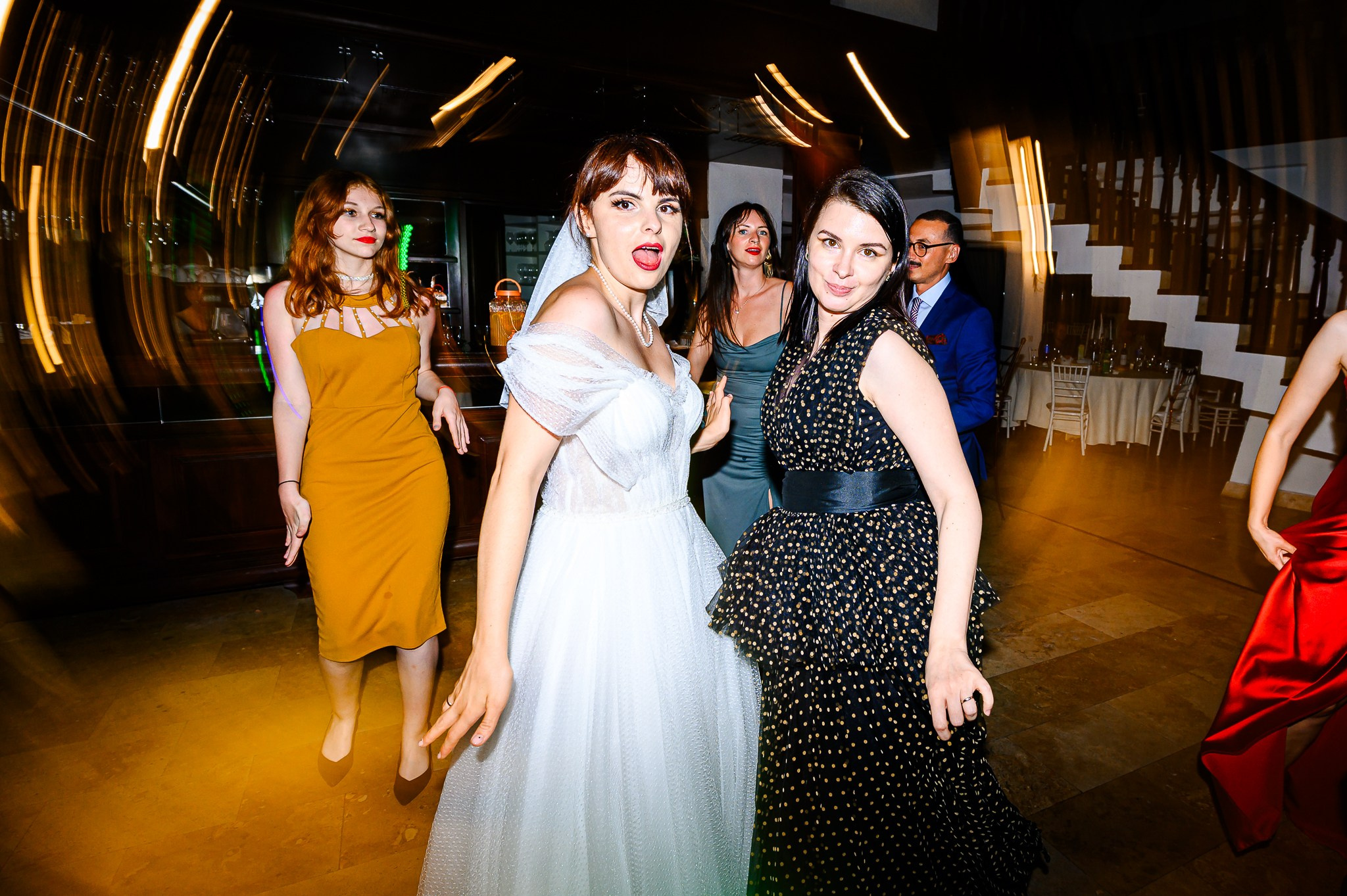 Tina & Catalin. Mugurel Olteanu Fotograf