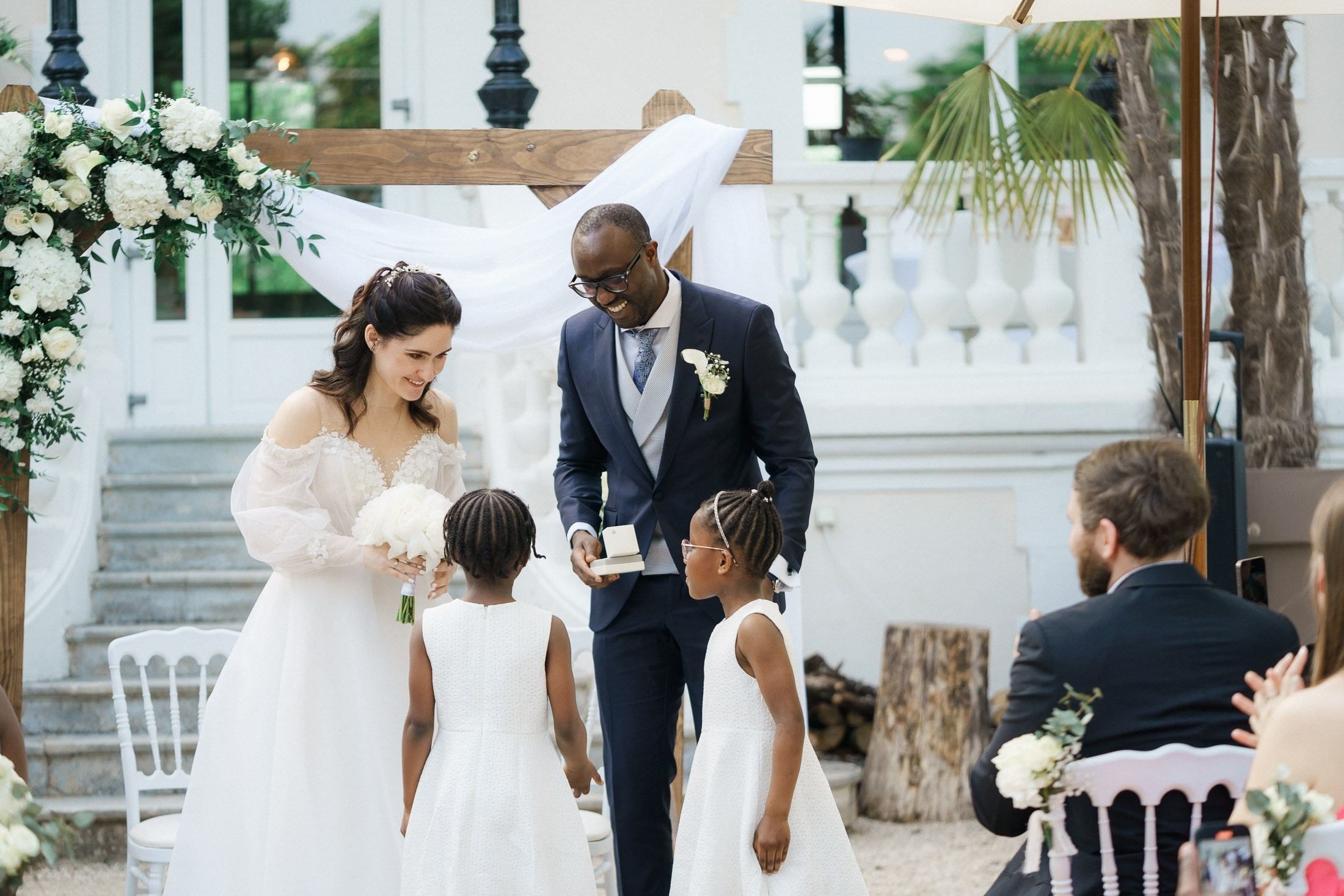 Katia&Fabrice, destination wedding Ille-de-France, häät ulkomailla